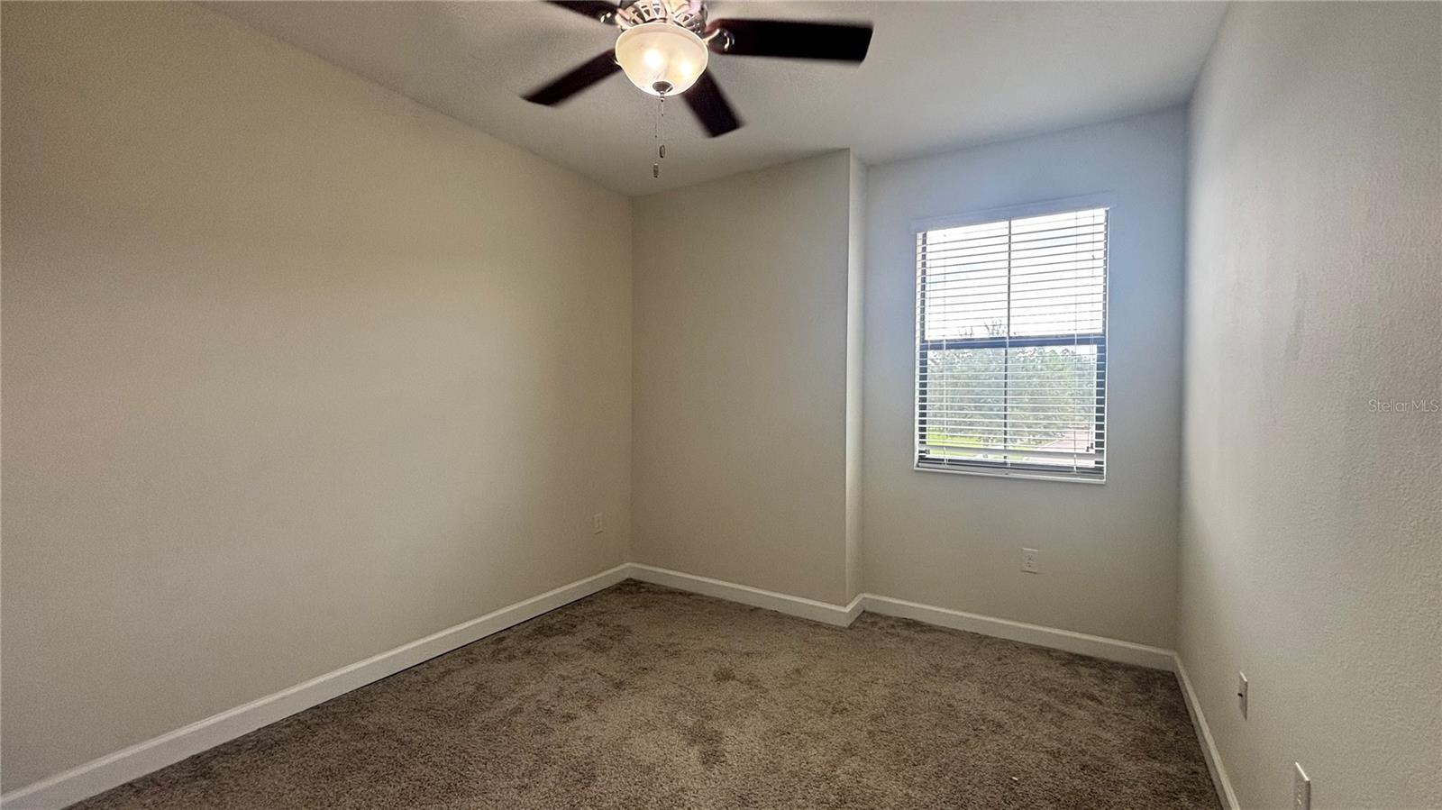 Image 13 of 26 For 1258 Royal St George Boulevard