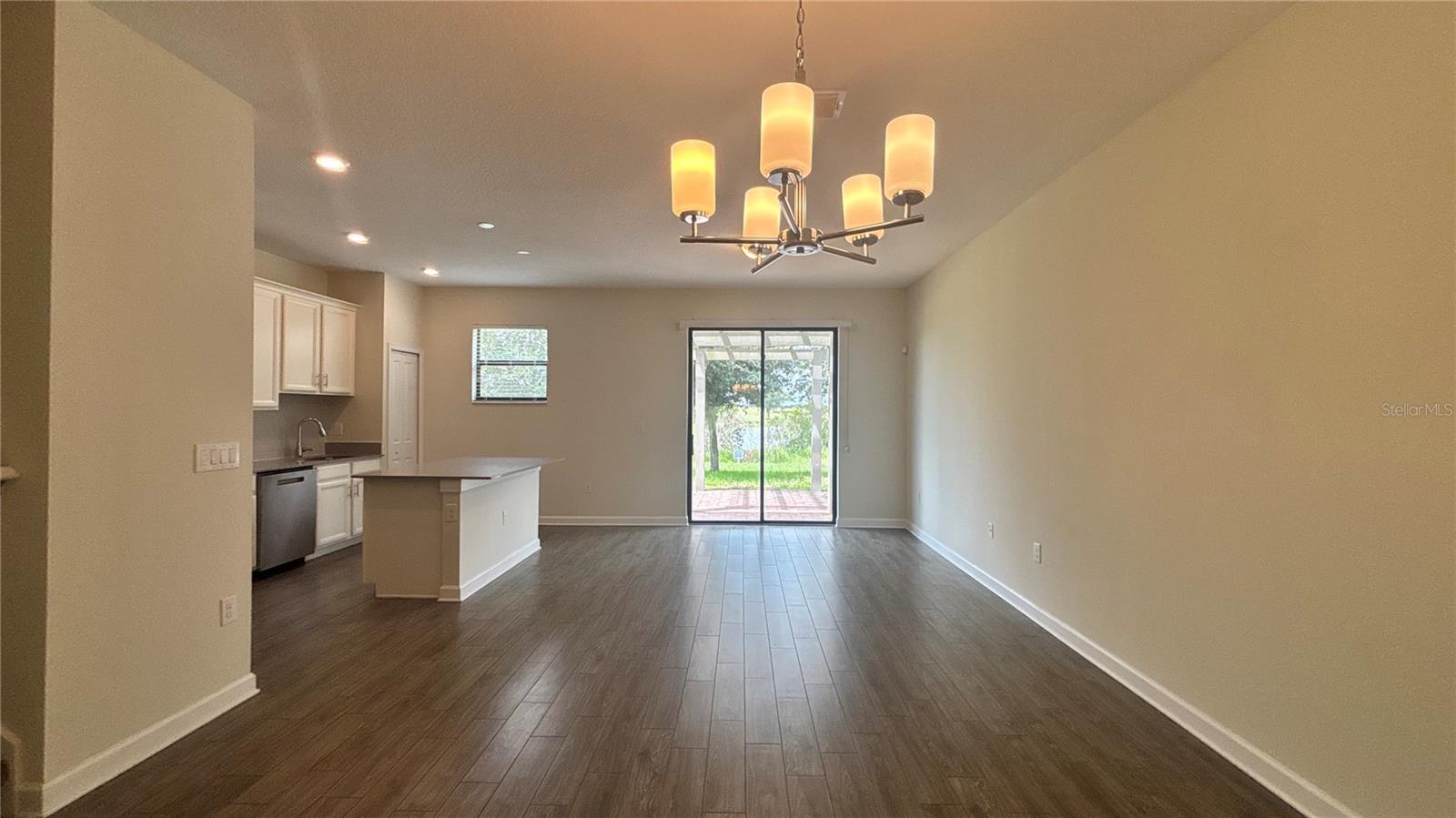Image 4 of 26 For 1258 Royal St George Boulevard