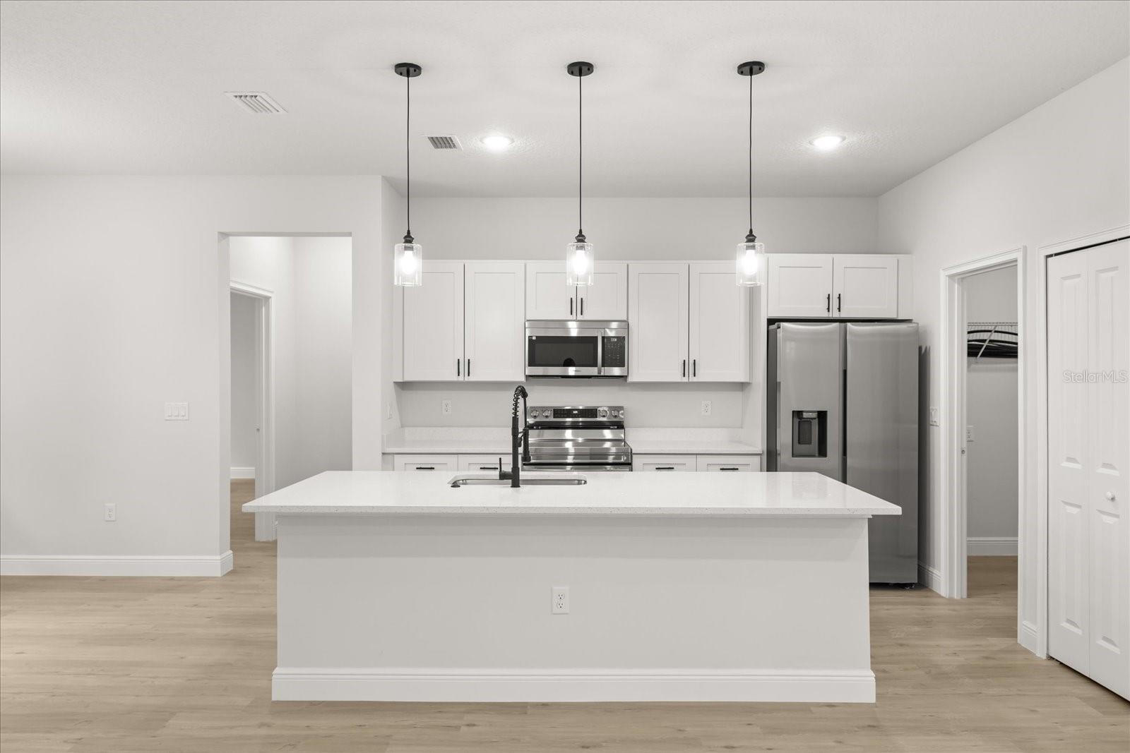 Image 18 of 40 For 6211 Sw 144th