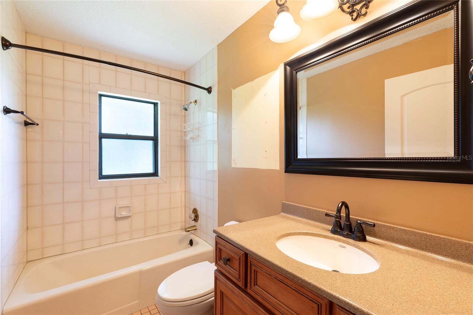 Image 14 of 30 For 14039 Lake Tilden Boulevard