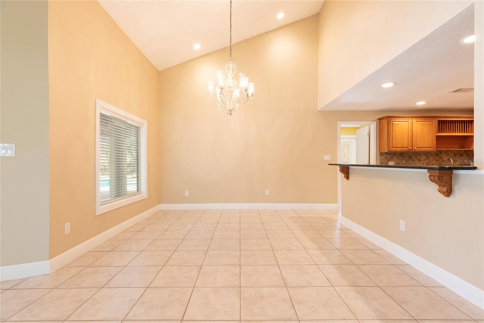 Image 8 of 30 For 14039 Lake Tilden Boulevard