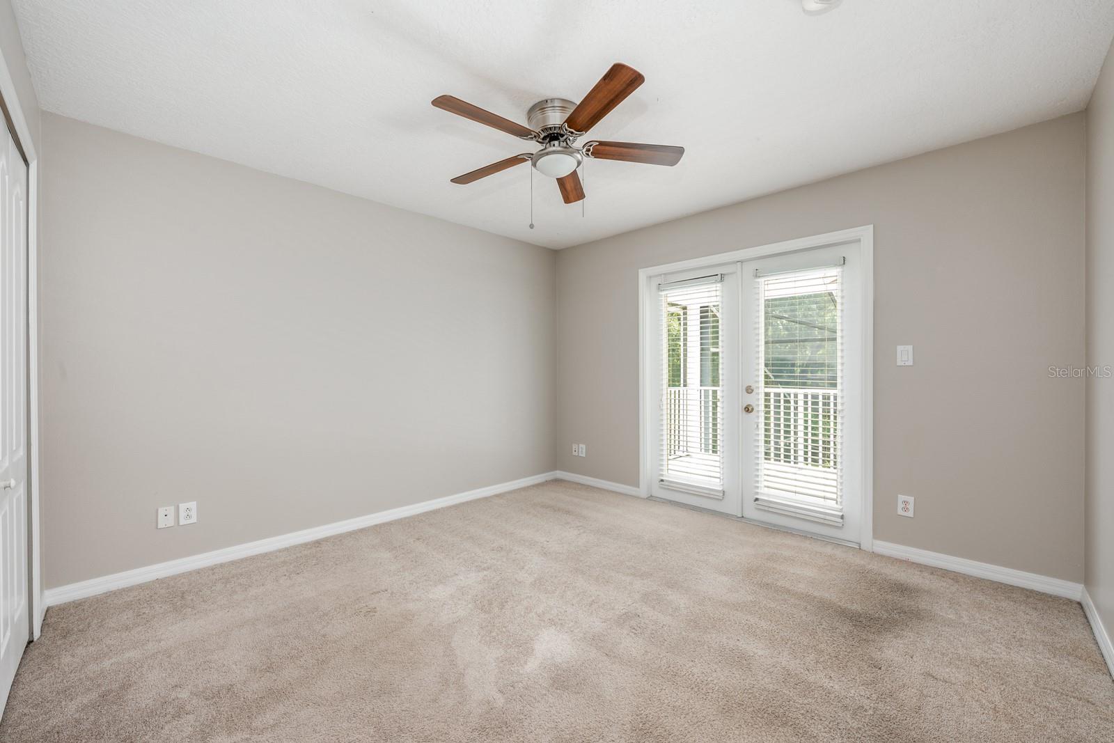 Image 19 of 48 For 2504 Greenwillow Drive