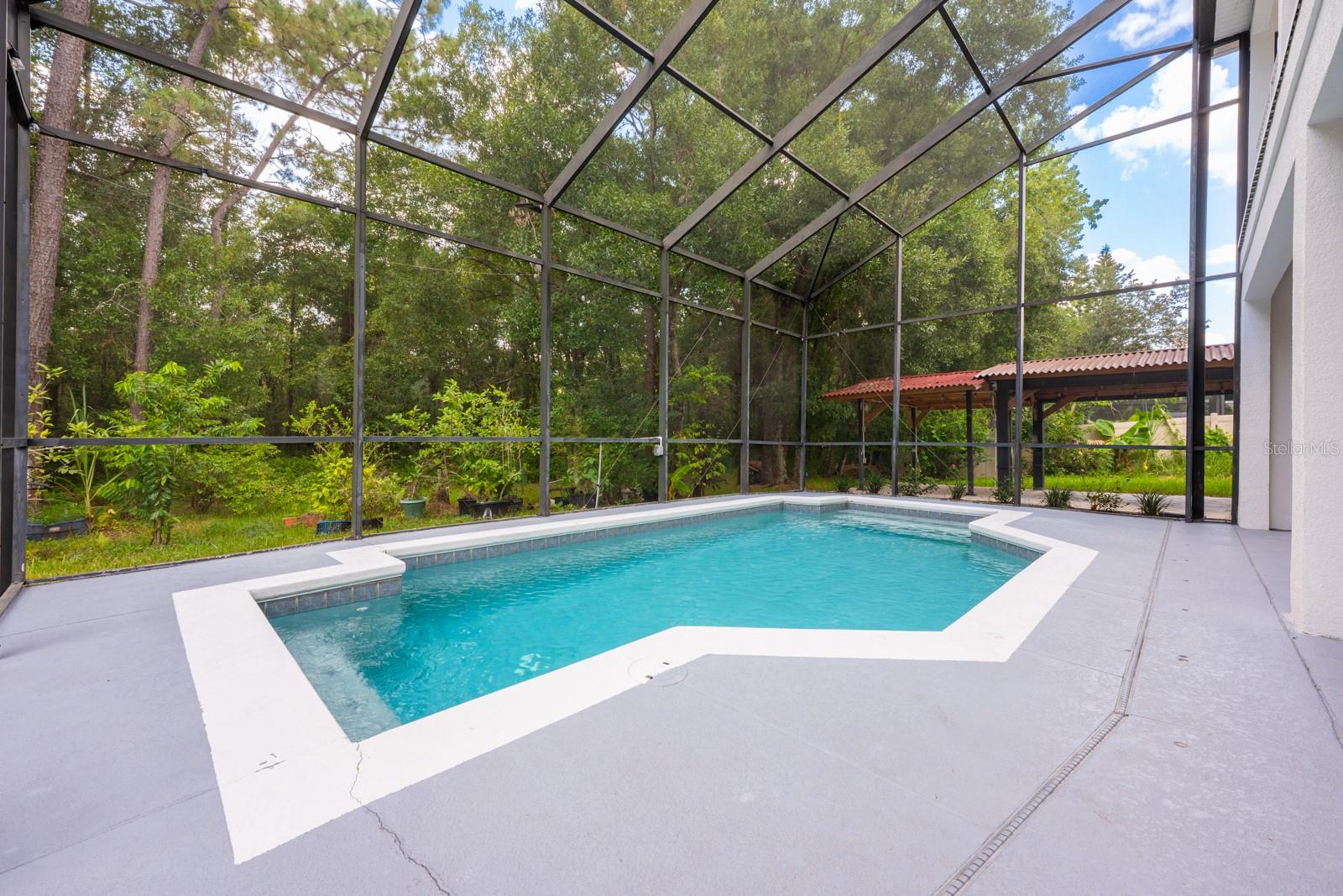 Image 24 of 48 For 2504 Greenwillow Drive