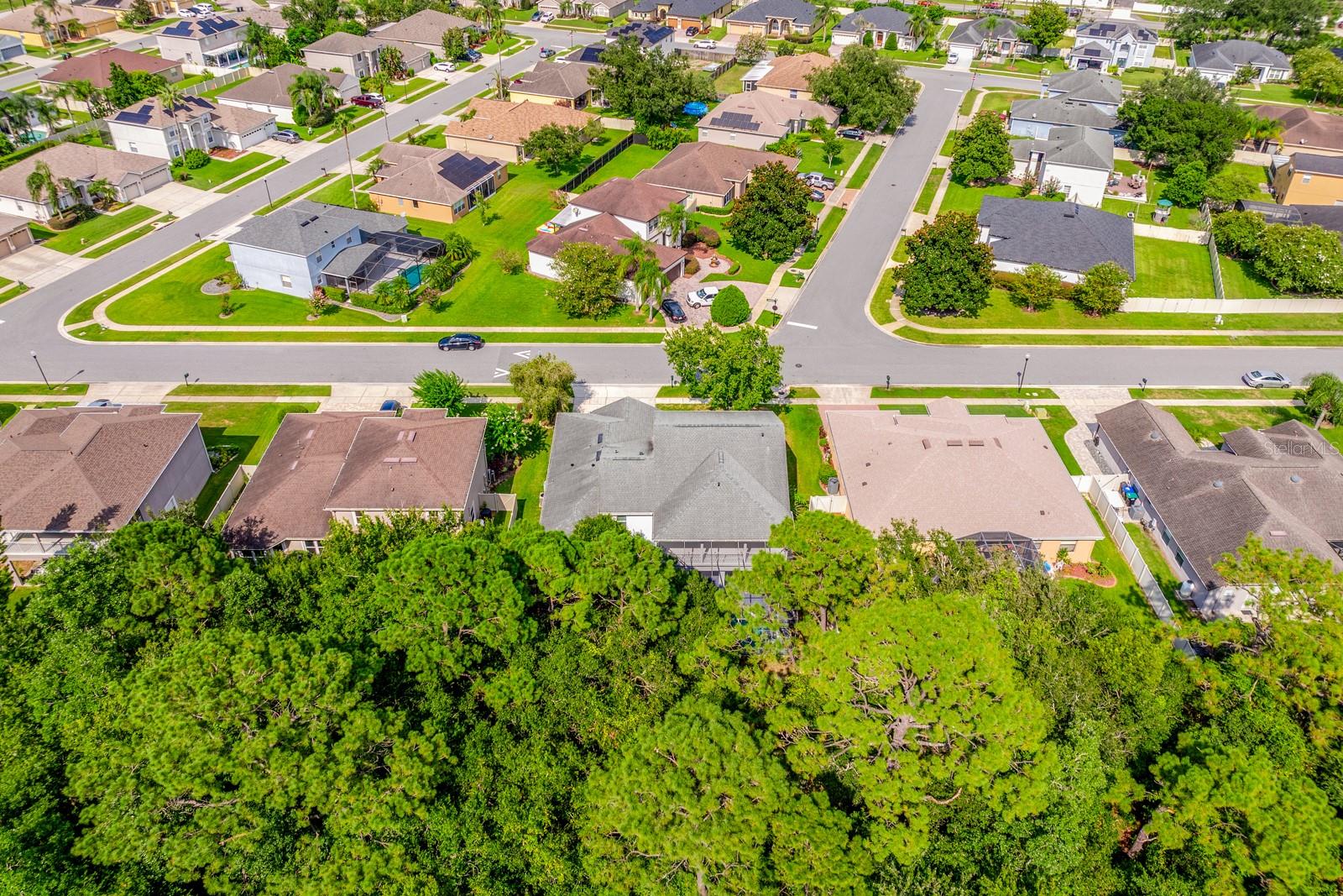 Image 27 of 48 For 2504 Greenwillow Drive
