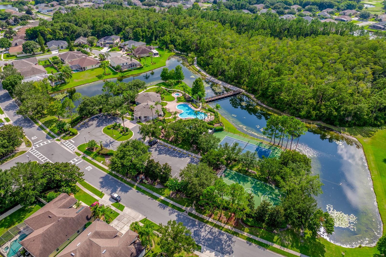 Image 30 of 48 For 2504 Greenwillow Drive