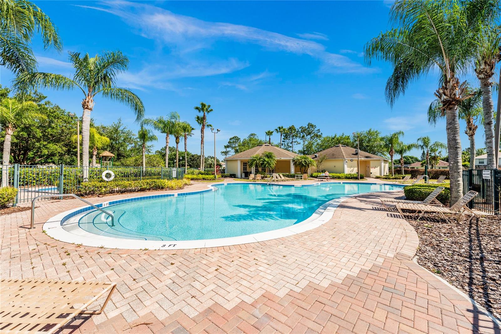 Image 31 of 48 For 2504 Greenwillow Drive