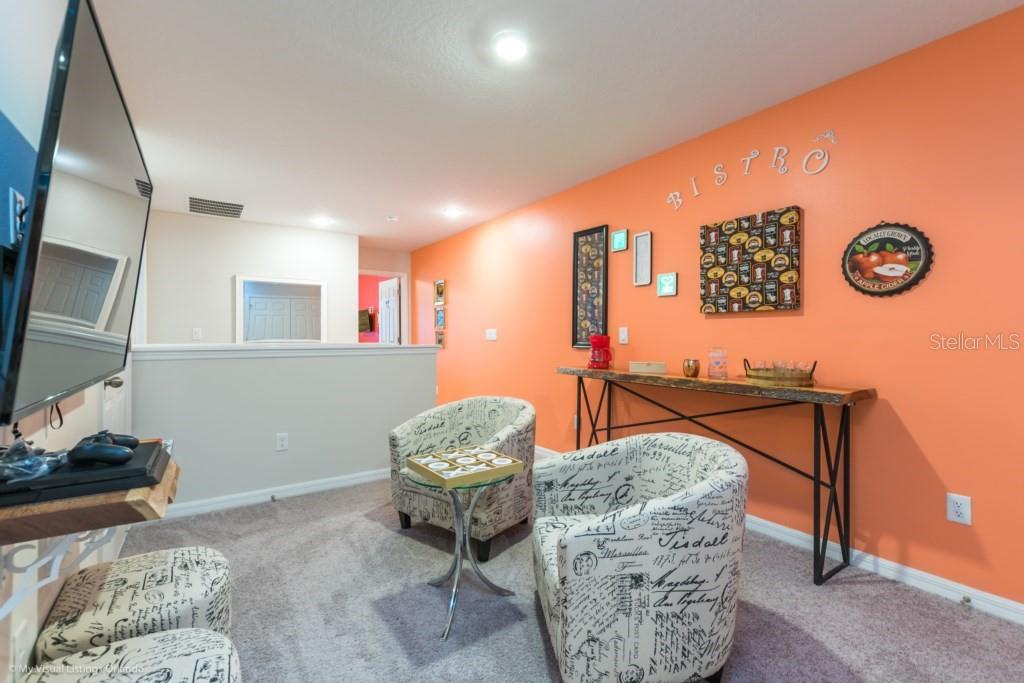 Image 16 of 55 For 1542 Carey Palm Circle