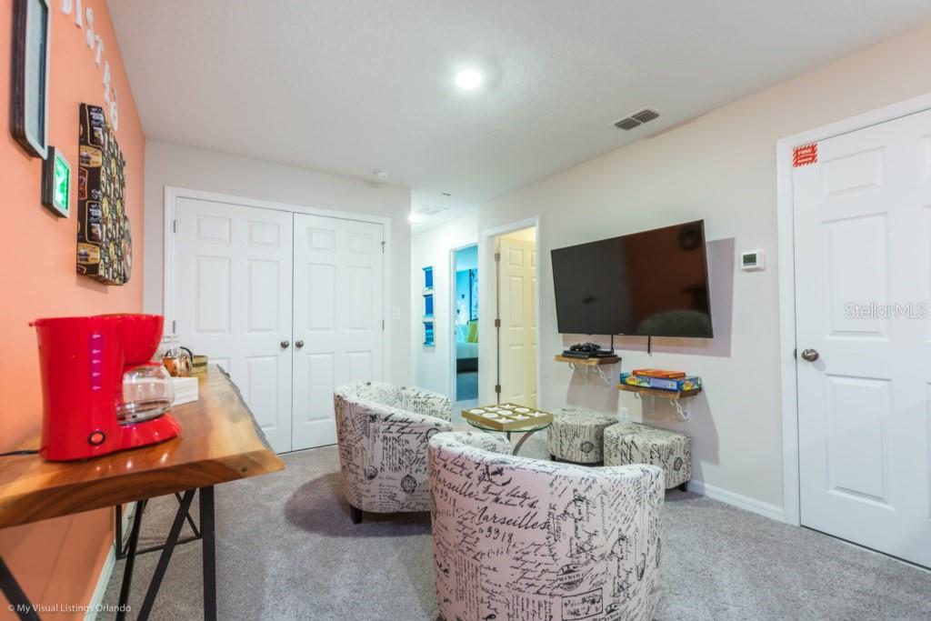 Image 17 of 55 For 1542 Carey Palm Circle