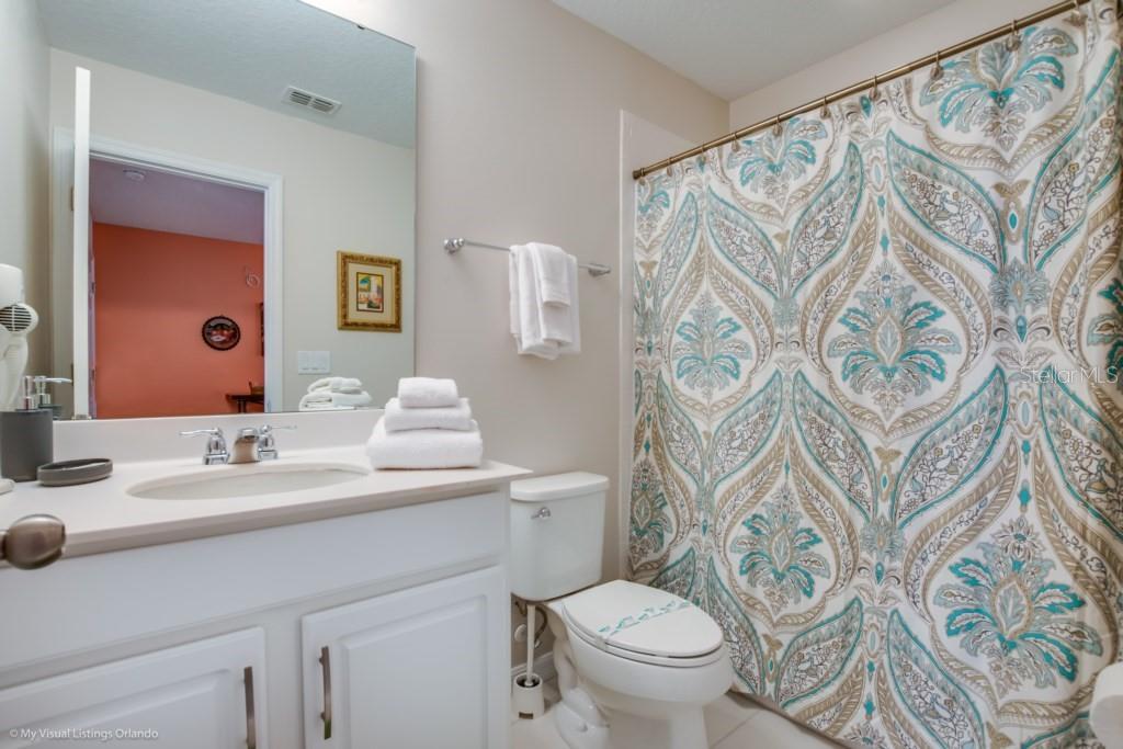 Image 19 of 55 For 1542 Carey Palm Circle
