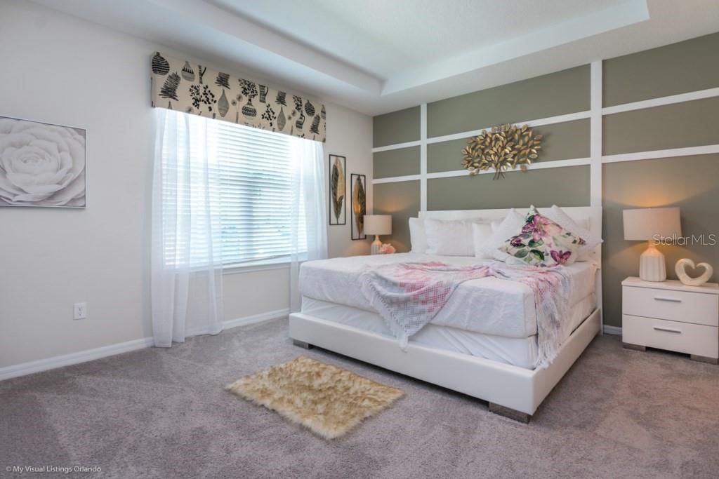 Image 22 of 55 For 1542 Carey Palm Circle