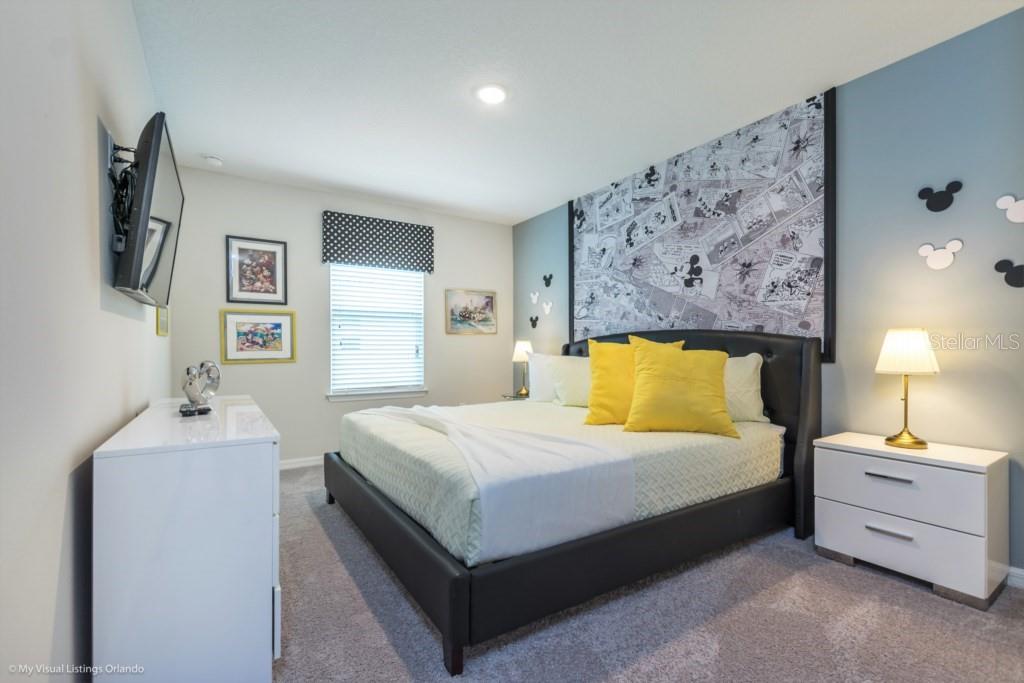 Image 33 of 55 For 1542 Carey Palm Circle