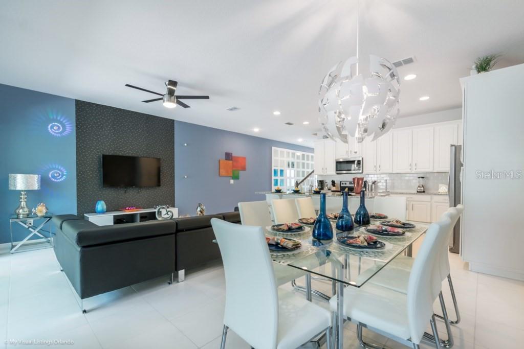 Image 8 of 55 For 1542 Carey Palm Circle
