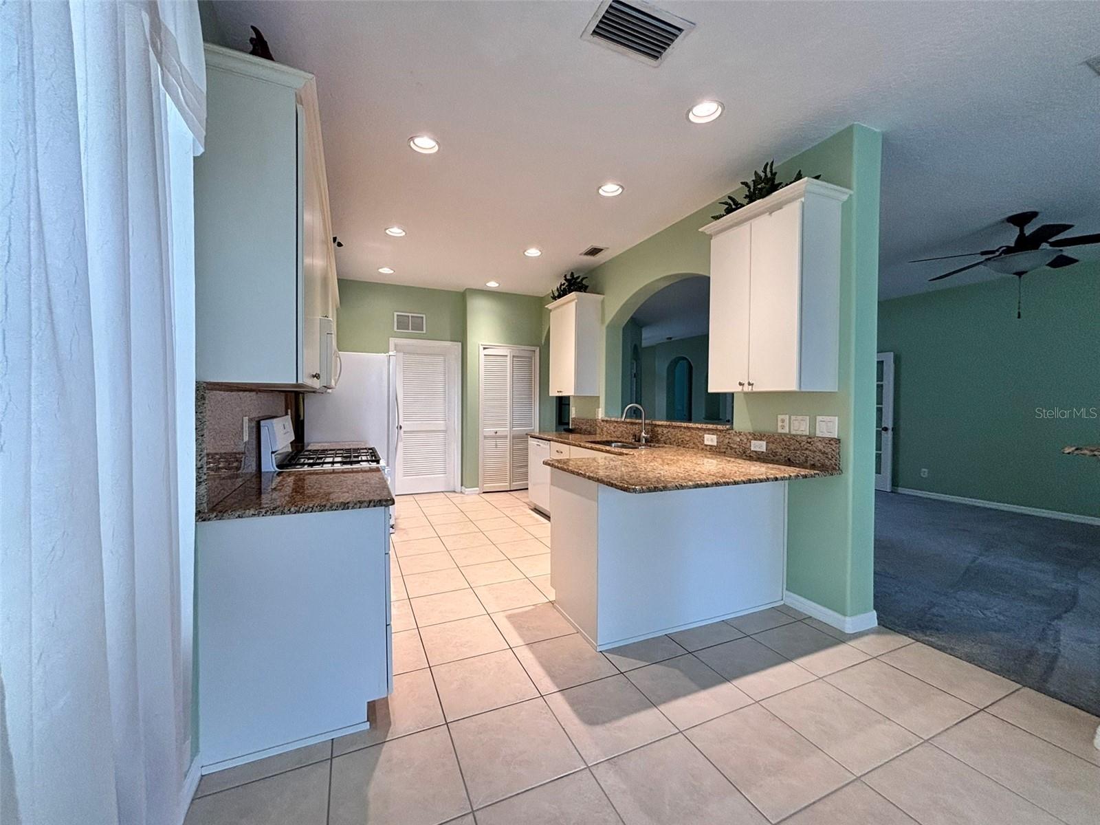 Image 4 of 26 For 5446 Sea Leopard Street