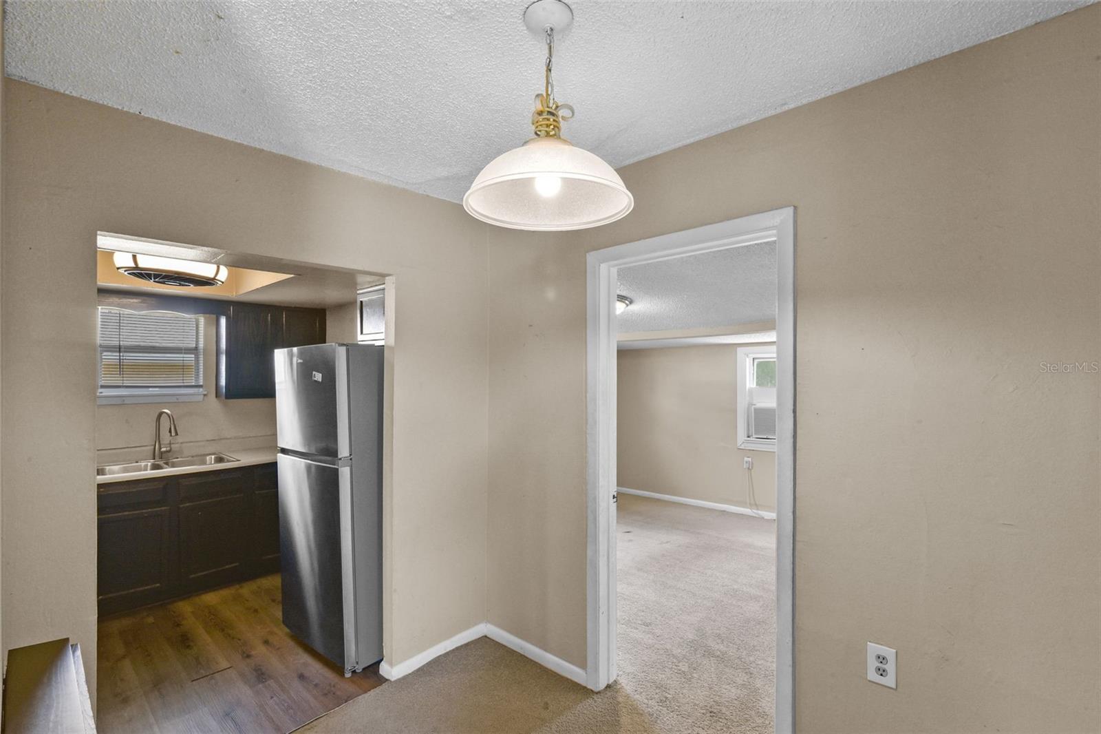 Image 15 of 20 For 33 Normandale Avenue