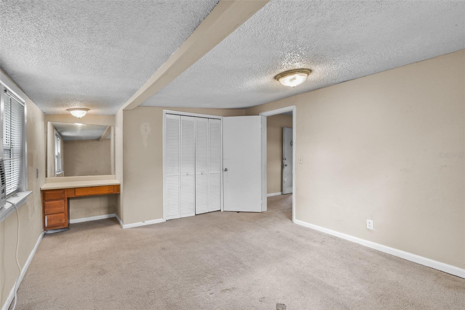 Image 16 of 20 For 33 Normandale Avenue