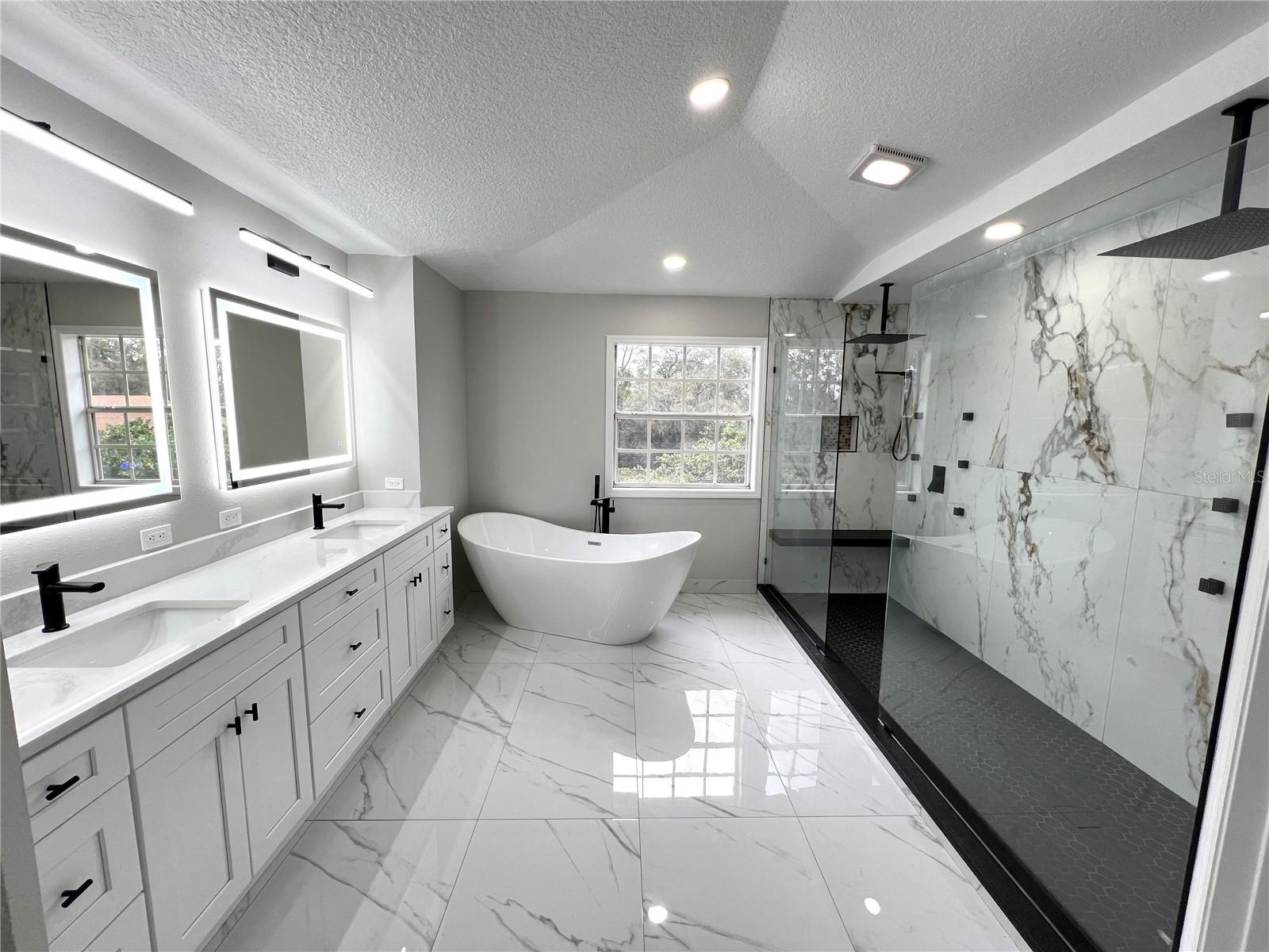 Image 11 of 23 For 215 Randon Terrace