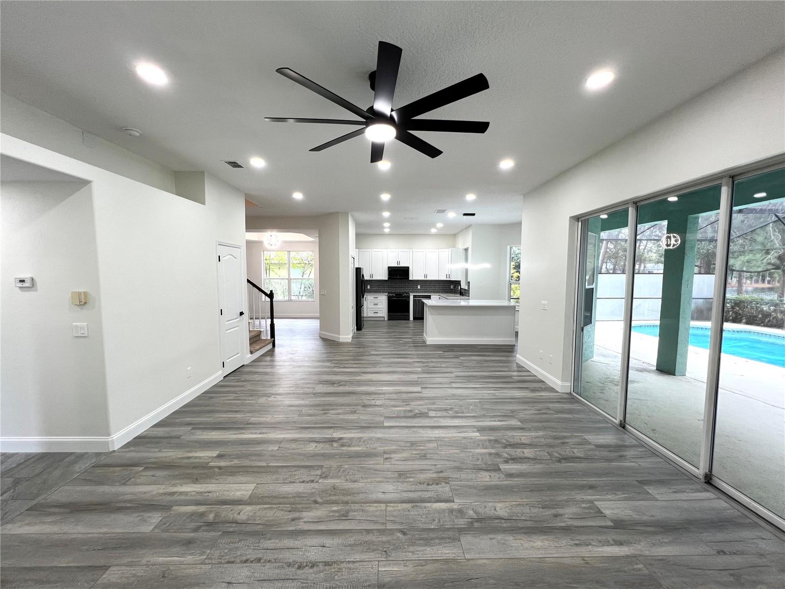 Image 3 of 23 For 215 Randon Terrace
