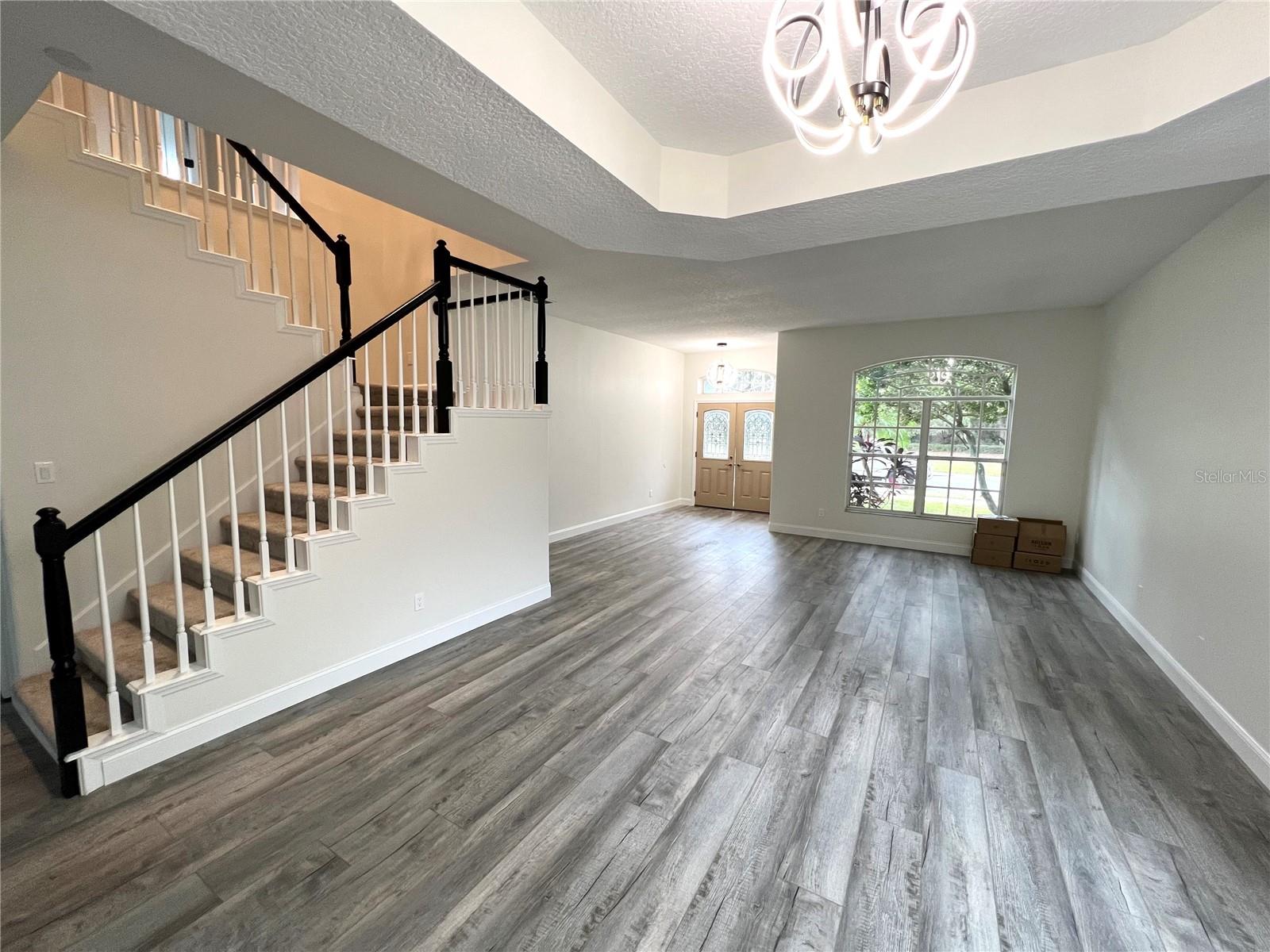 Image 6 of 23 For 215 Randon Terrace