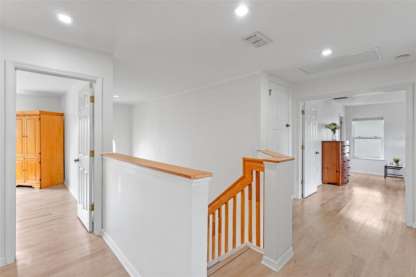 Image 15 of 32 For 9826 Heron Pointe Drive