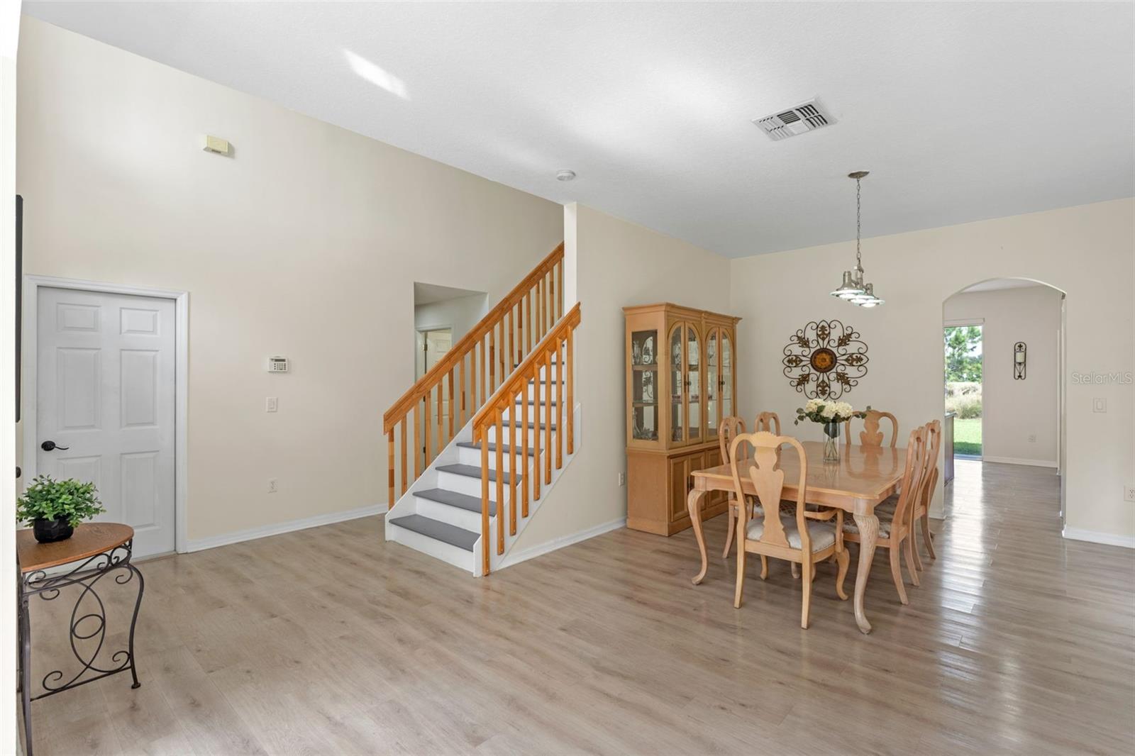 Image 6 of 32 For 9826 Heron Pointe Drive