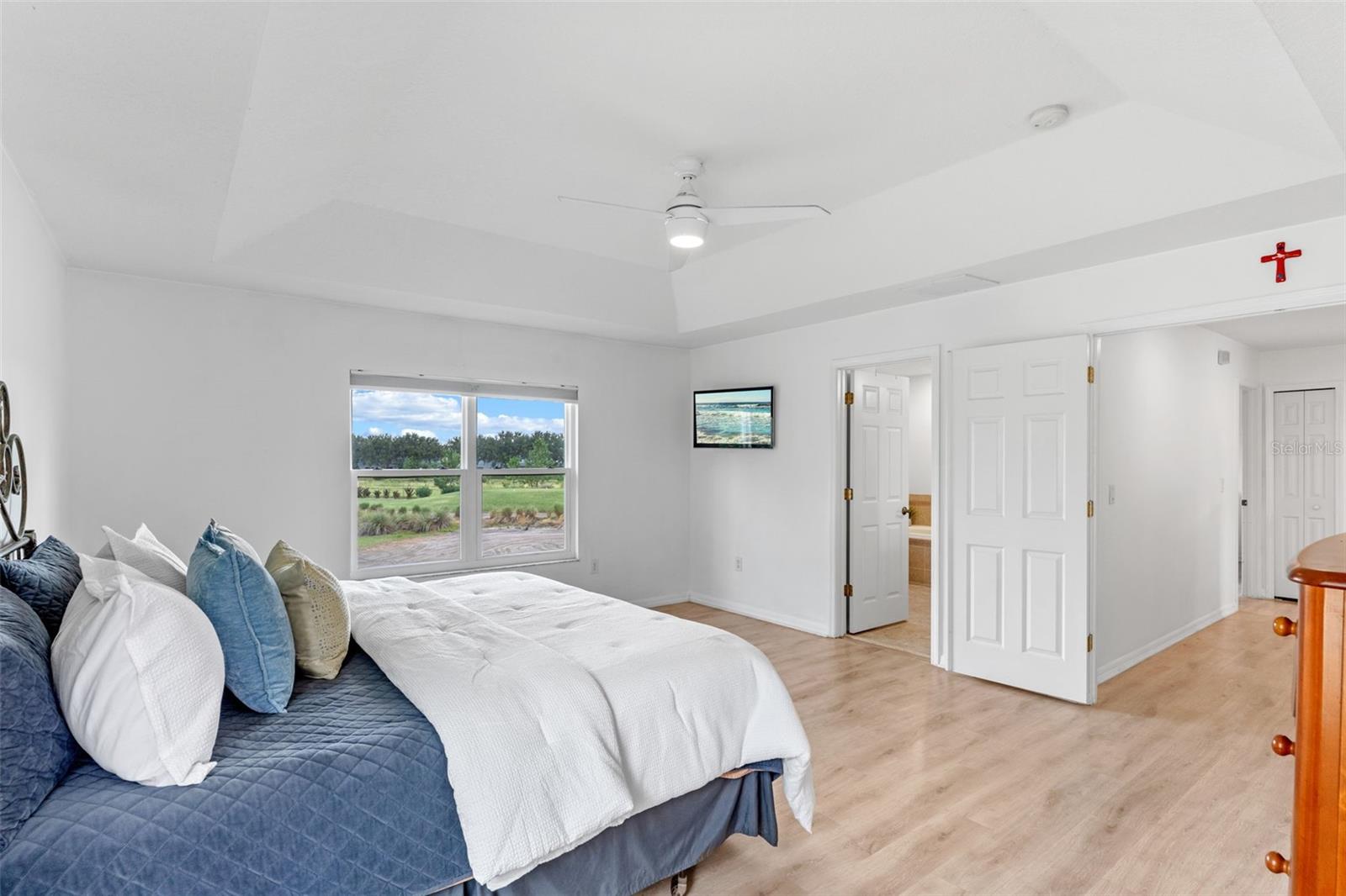 Image 8 of 32 For 9826 Heron Pointe Drive