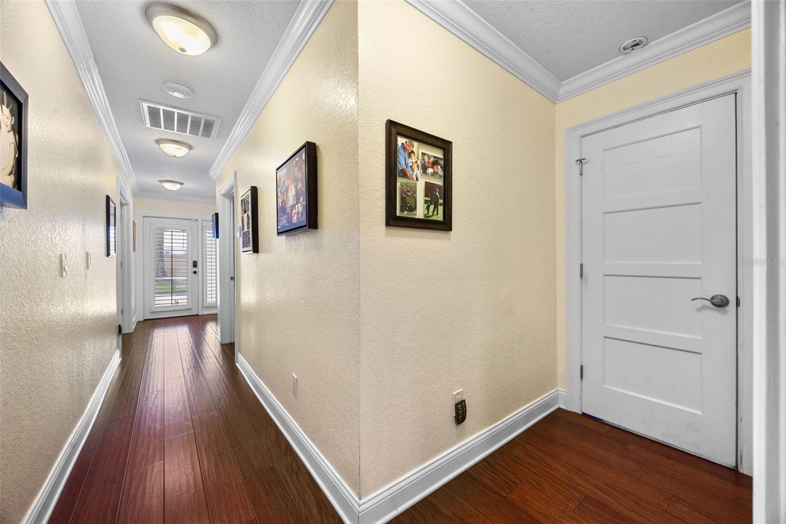 Image 36 of 82 For 229 Flame Avenue