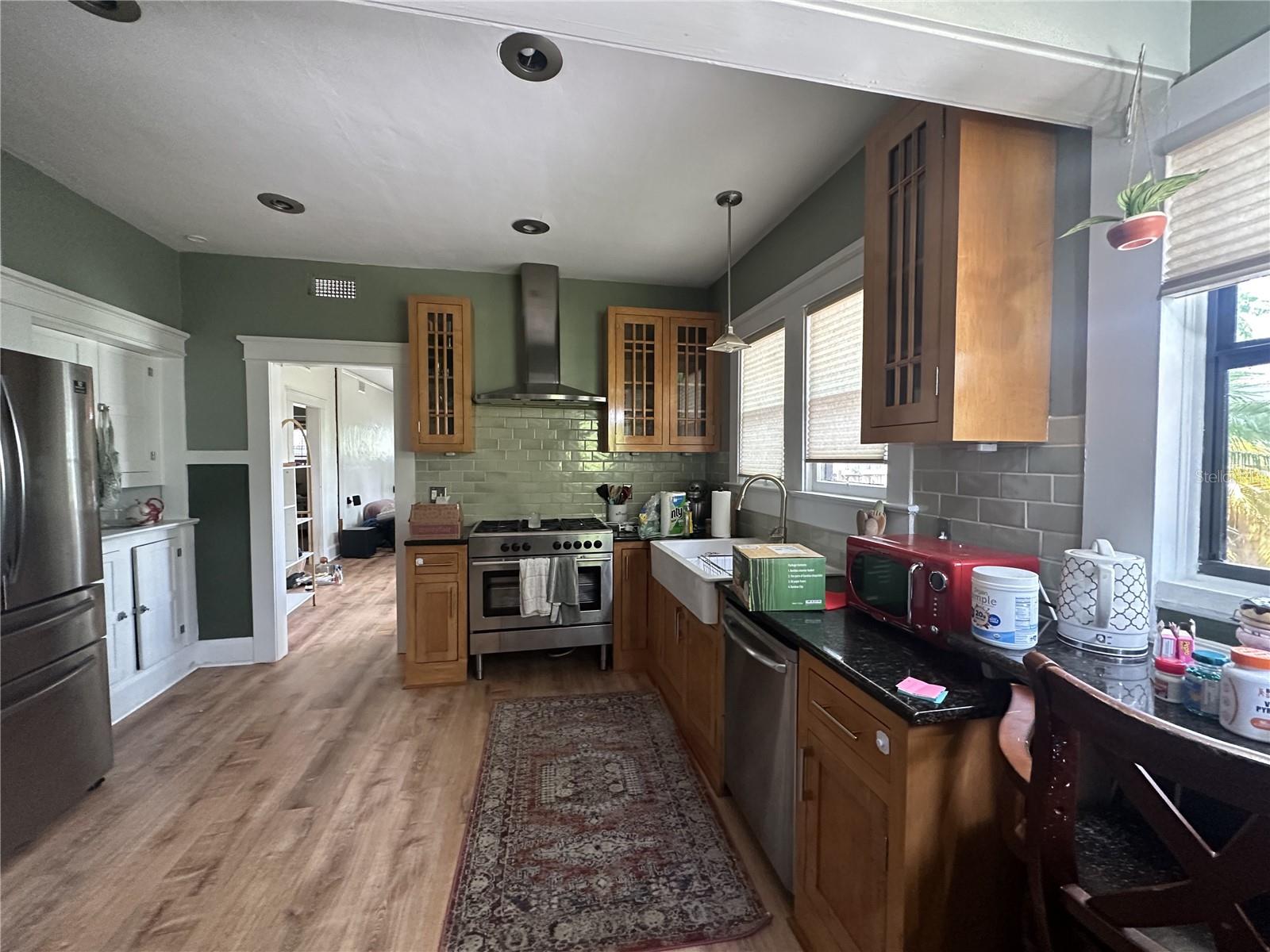 Image 2 of 10 For 106 Powhatan Avenue