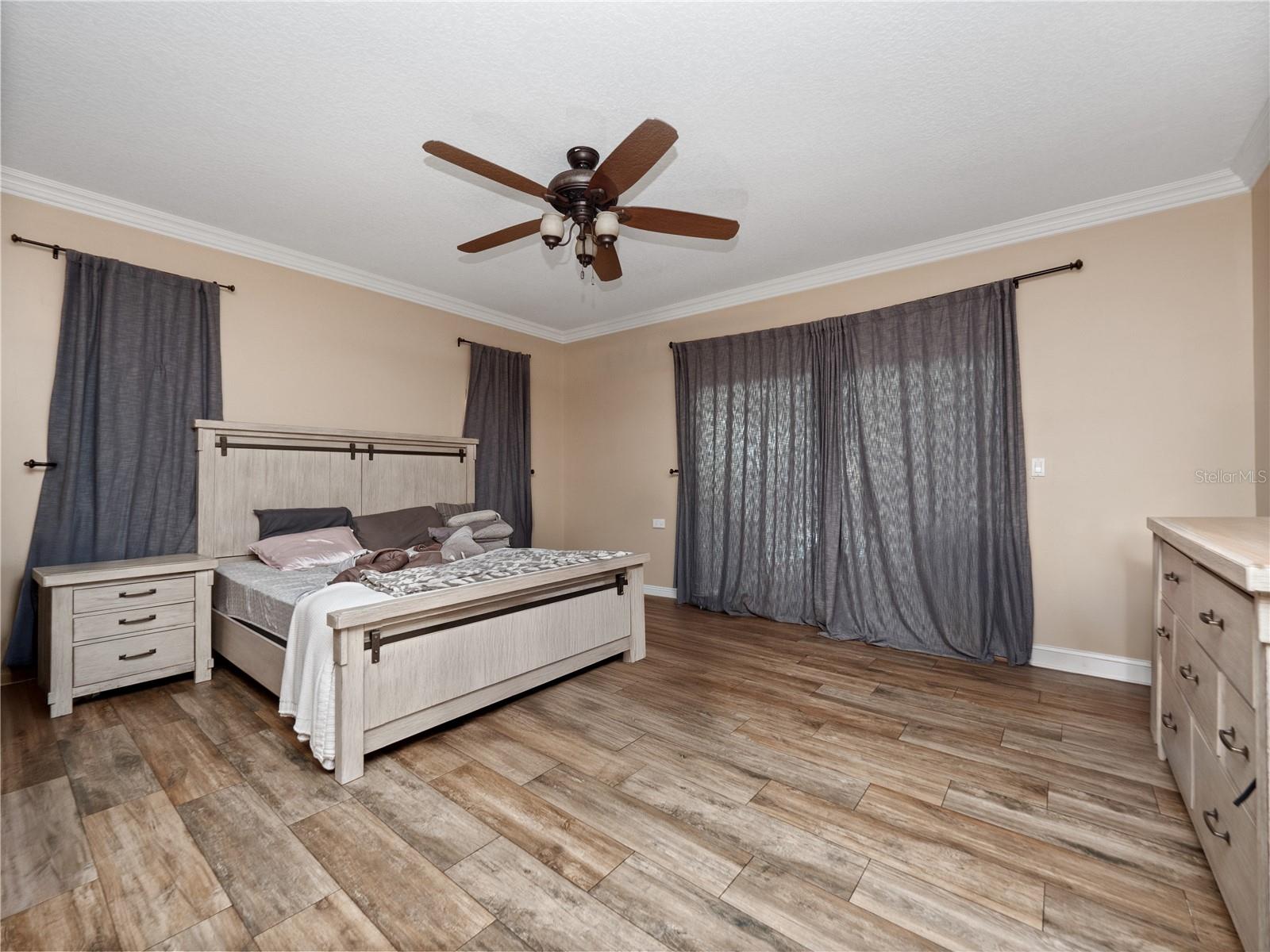Image 20 of 47 For 2101 Silver Leaf Court