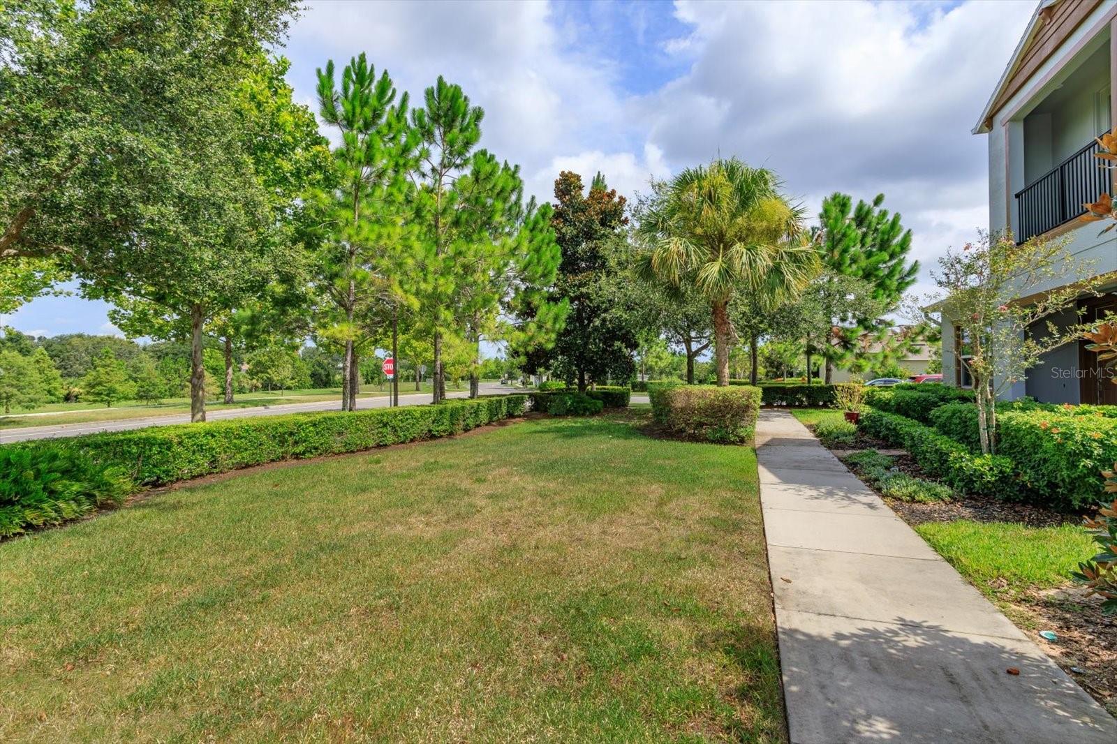 Image 2 of 39 For 1565 Bayfront Park Alley
