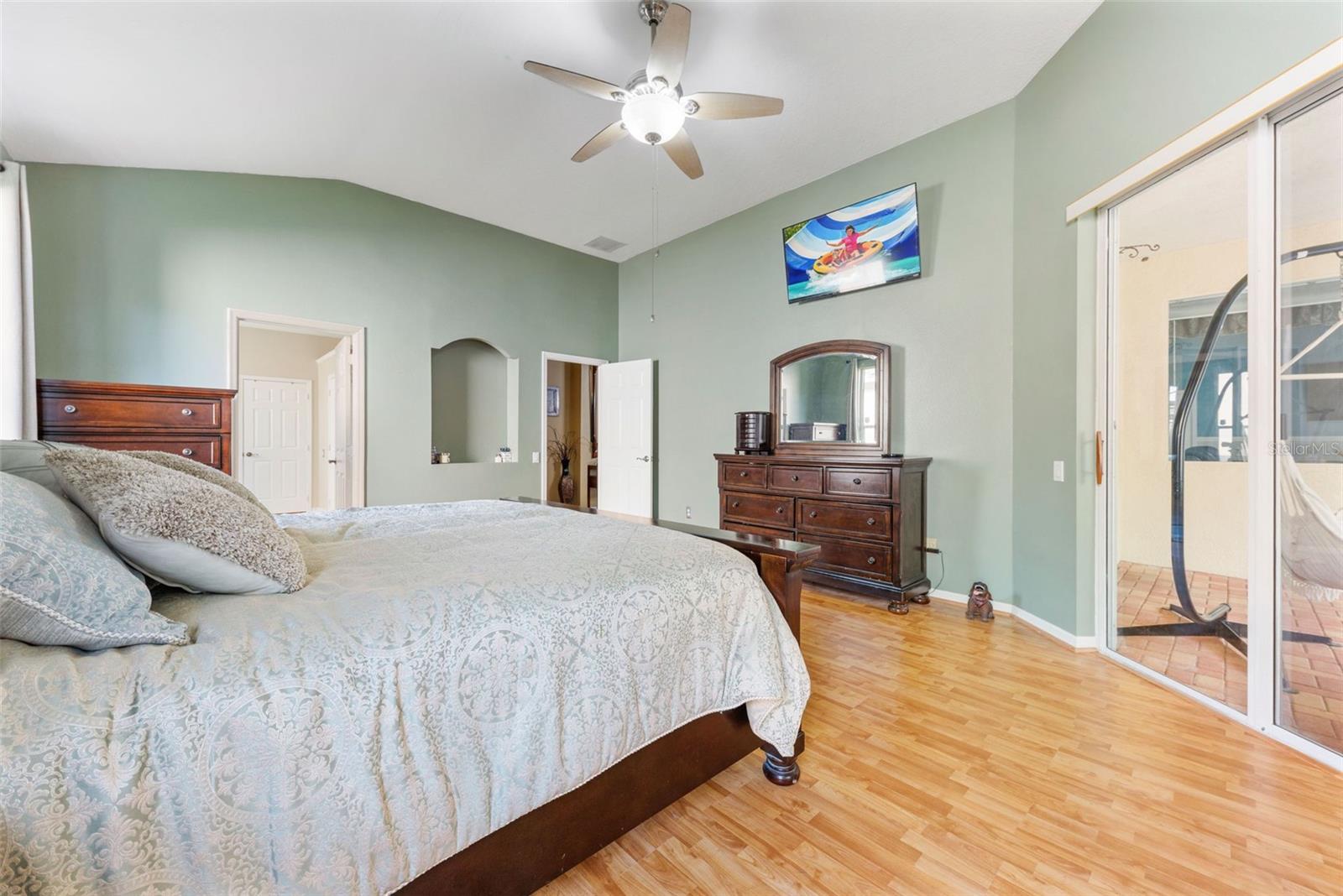 Image 15 of 45 For 13471 Falcon Pointe Drive