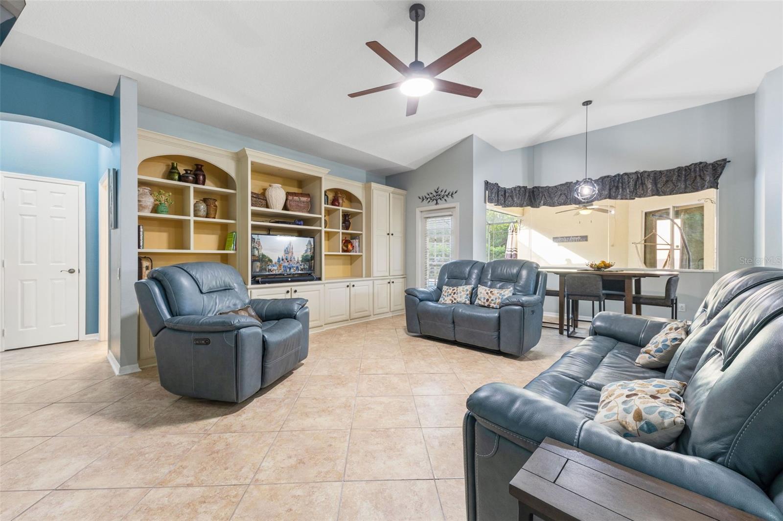 Image 7 of 45 For 13471 Falcon Pointe Drive