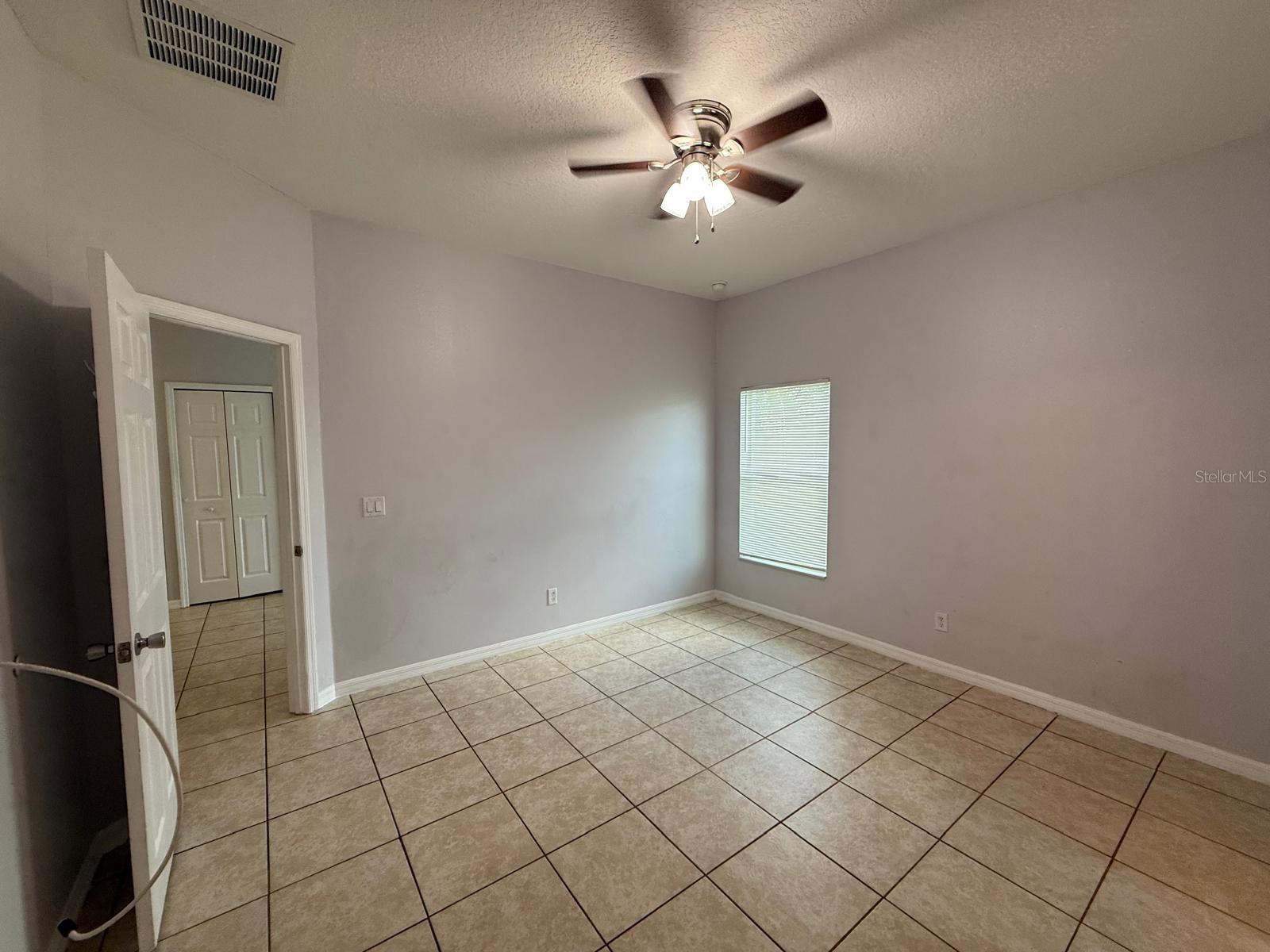 Image 12 of 26 For 816 Abbeville Court B