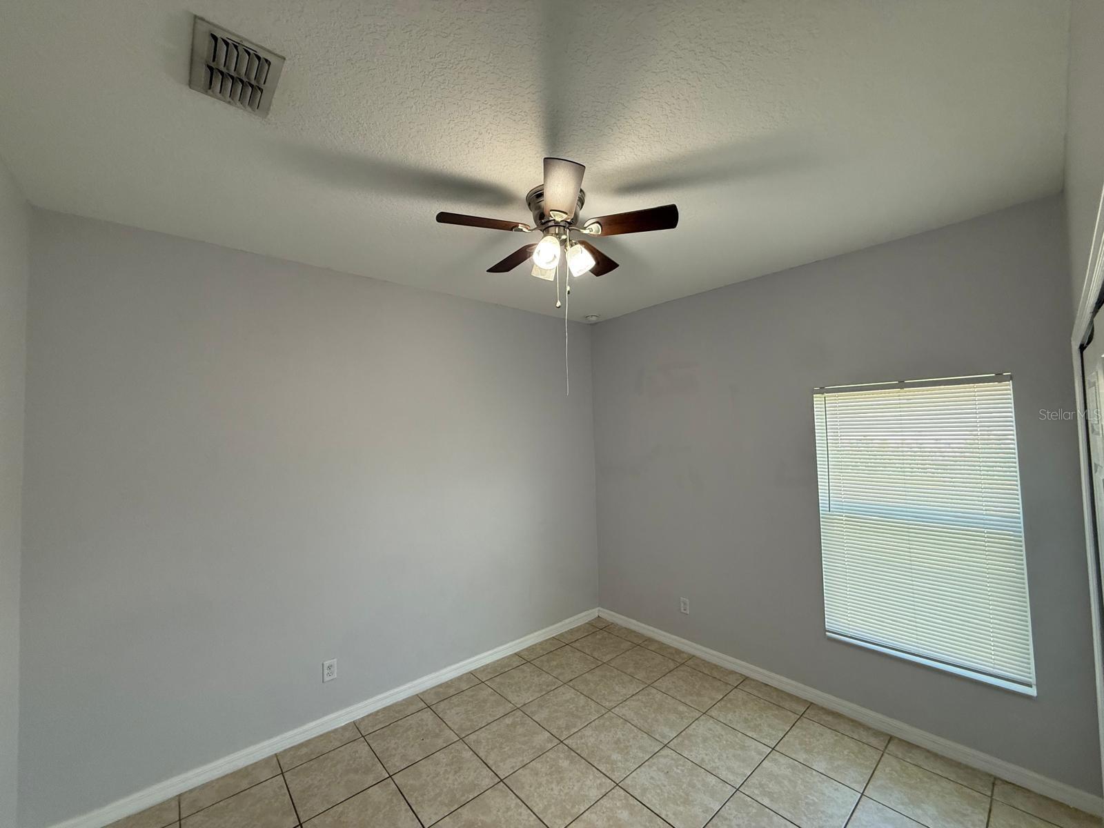 Image 21 of 26 For 816 Abbeville Court B