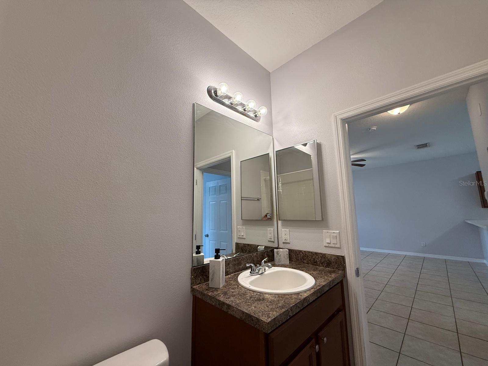 Image 24 of 26 For 816 Abbeville Court B