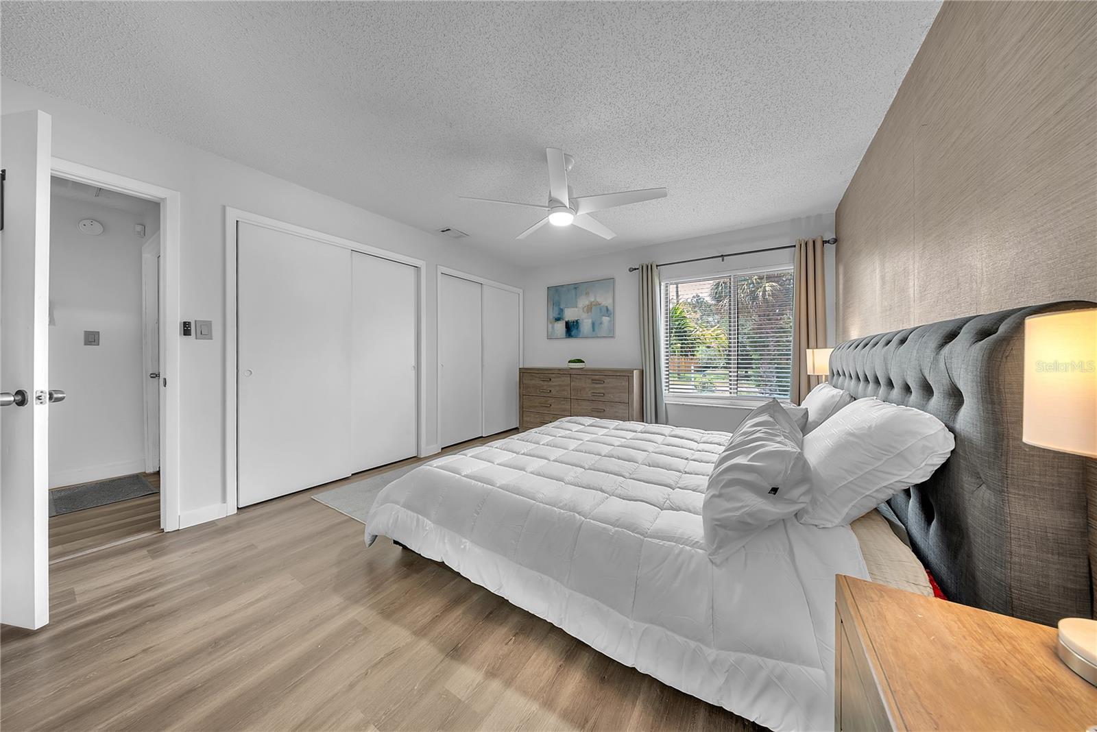 Image 21 of 66 For 1352 Ortega Street