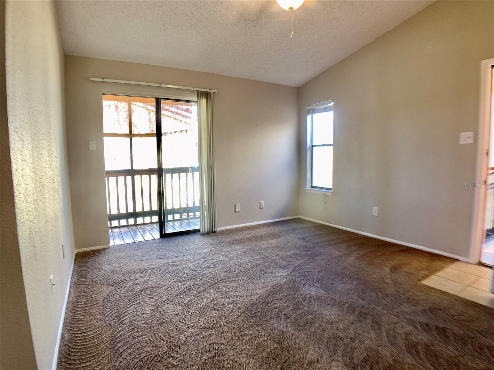 Image 11 of 22 For 3700 Idlebrook Circle 210