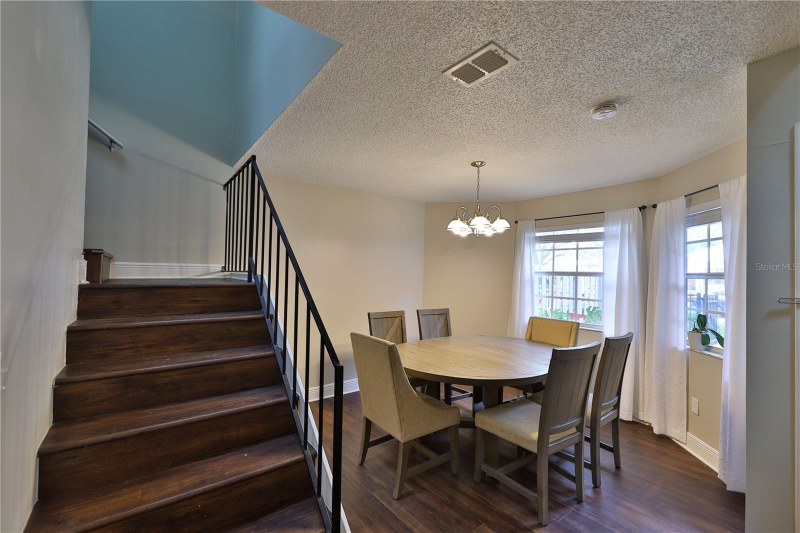 Image 11 of 19 For 624 Maple Oak Circle 108