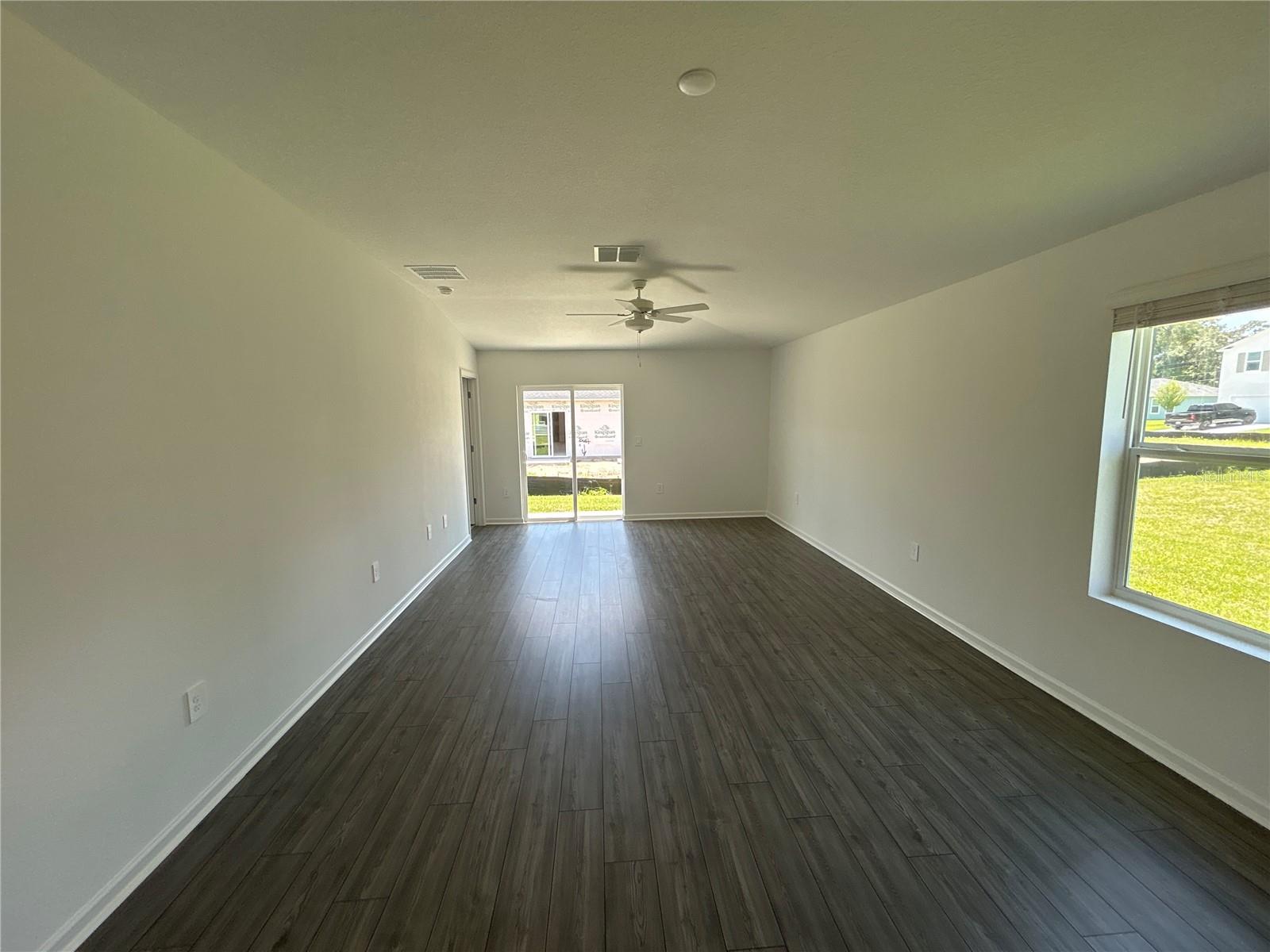 Image 7 of 16 For 3084 38th Lane