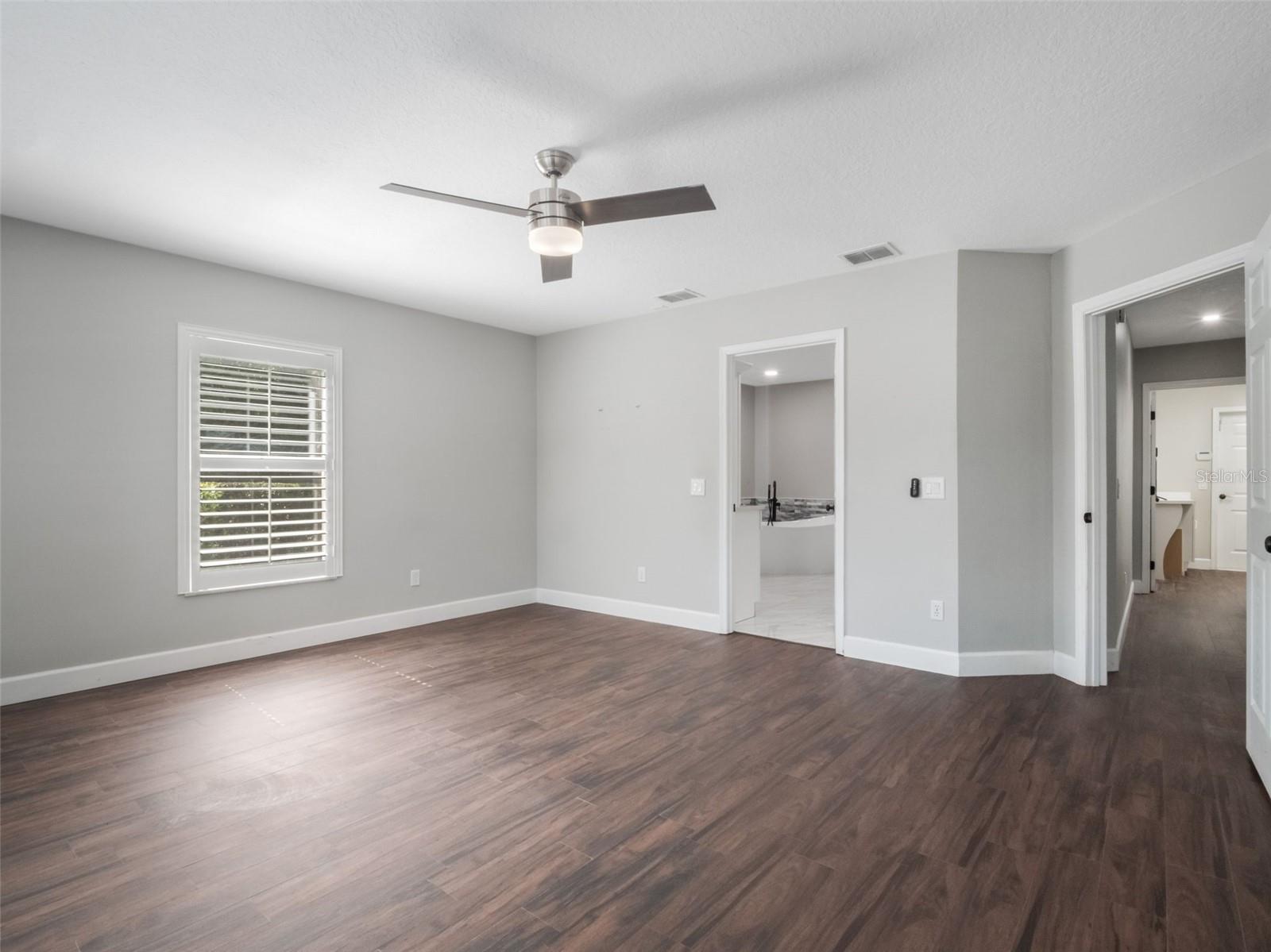Image 33 of 78 For 437 Harbour Oaks Pointe Drive