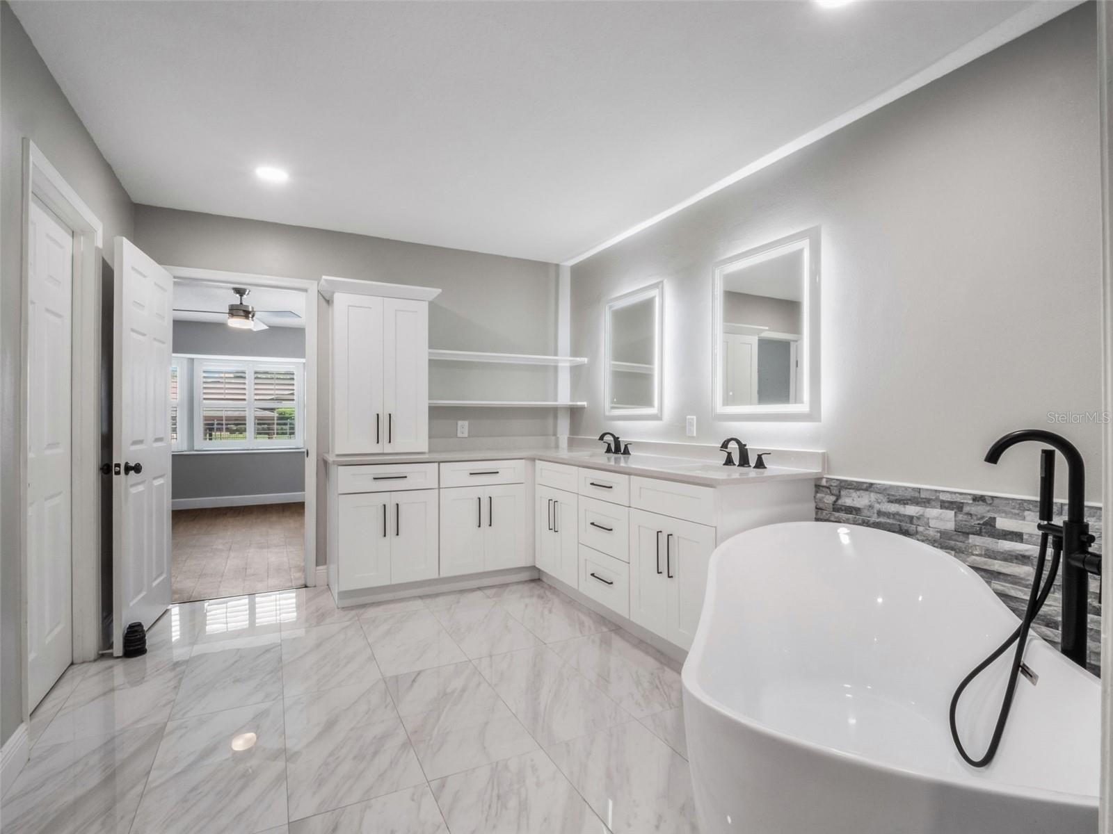 Image 36 of 78 For 437 Harbour Oaks Pointe Drive