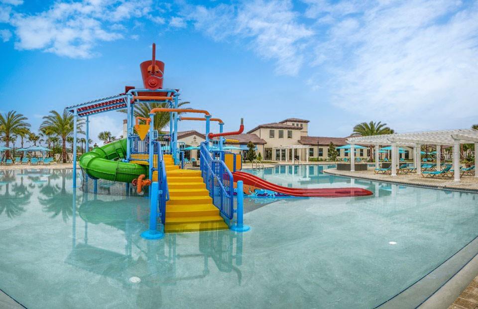 Listing photo id 22 for 2406 Dubai Street