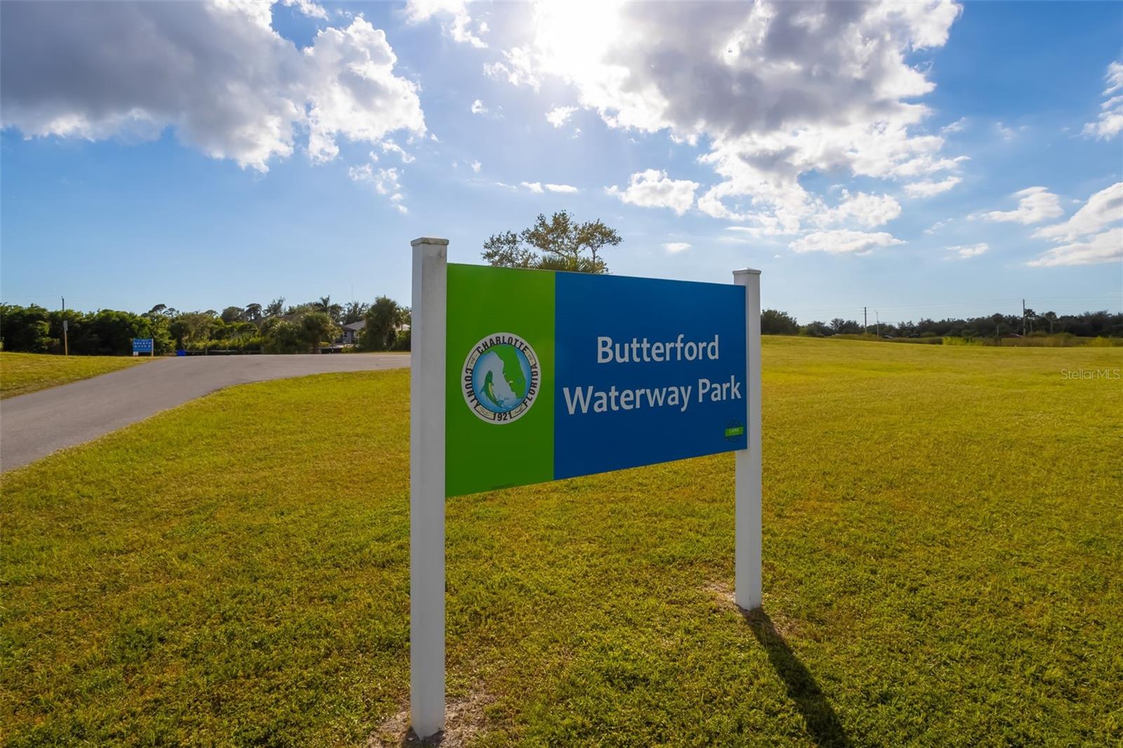 Image 26 of 27 For 15089 Lakeland Circle