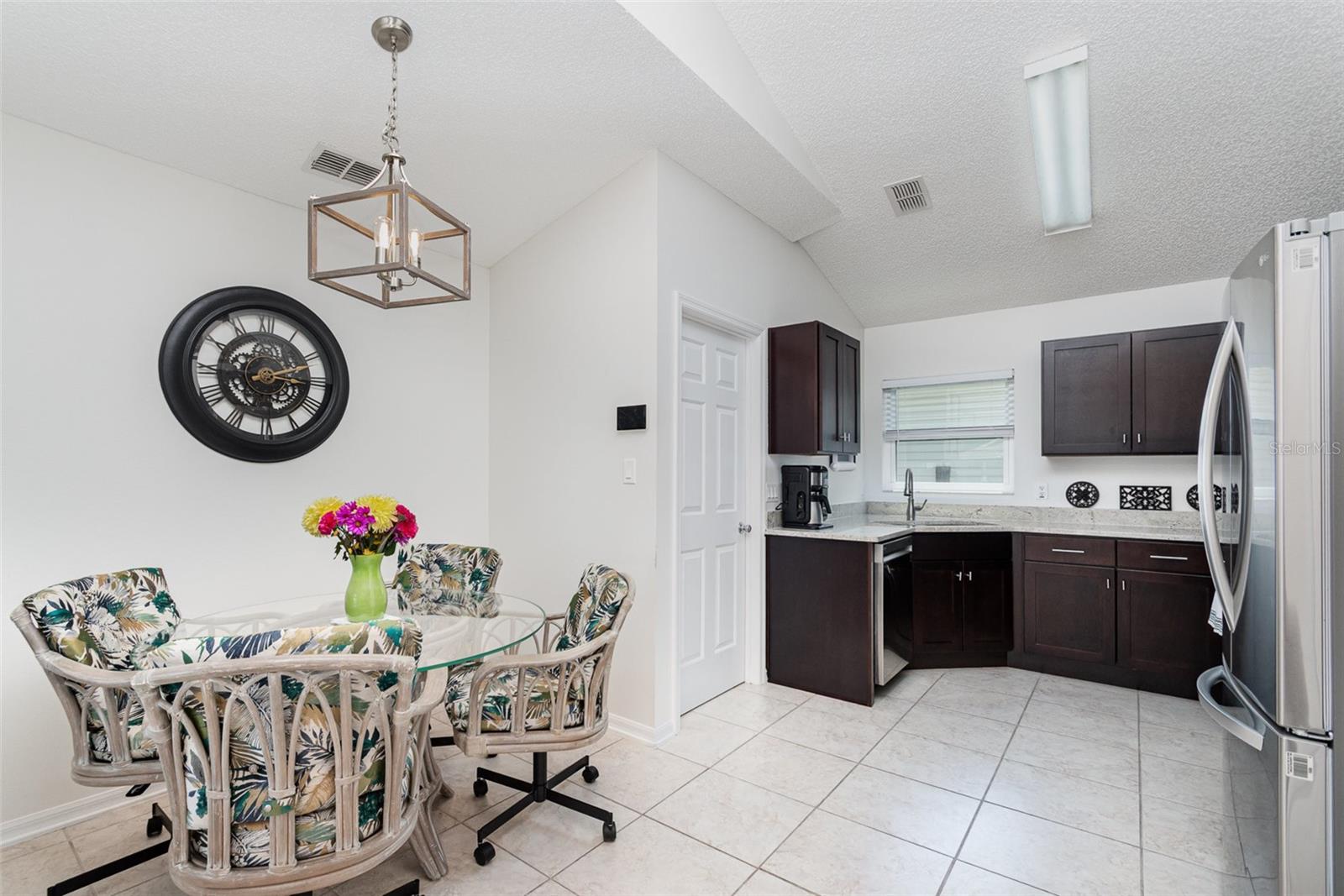 Image 11 of 30 For 4525 Eaglewood Drive