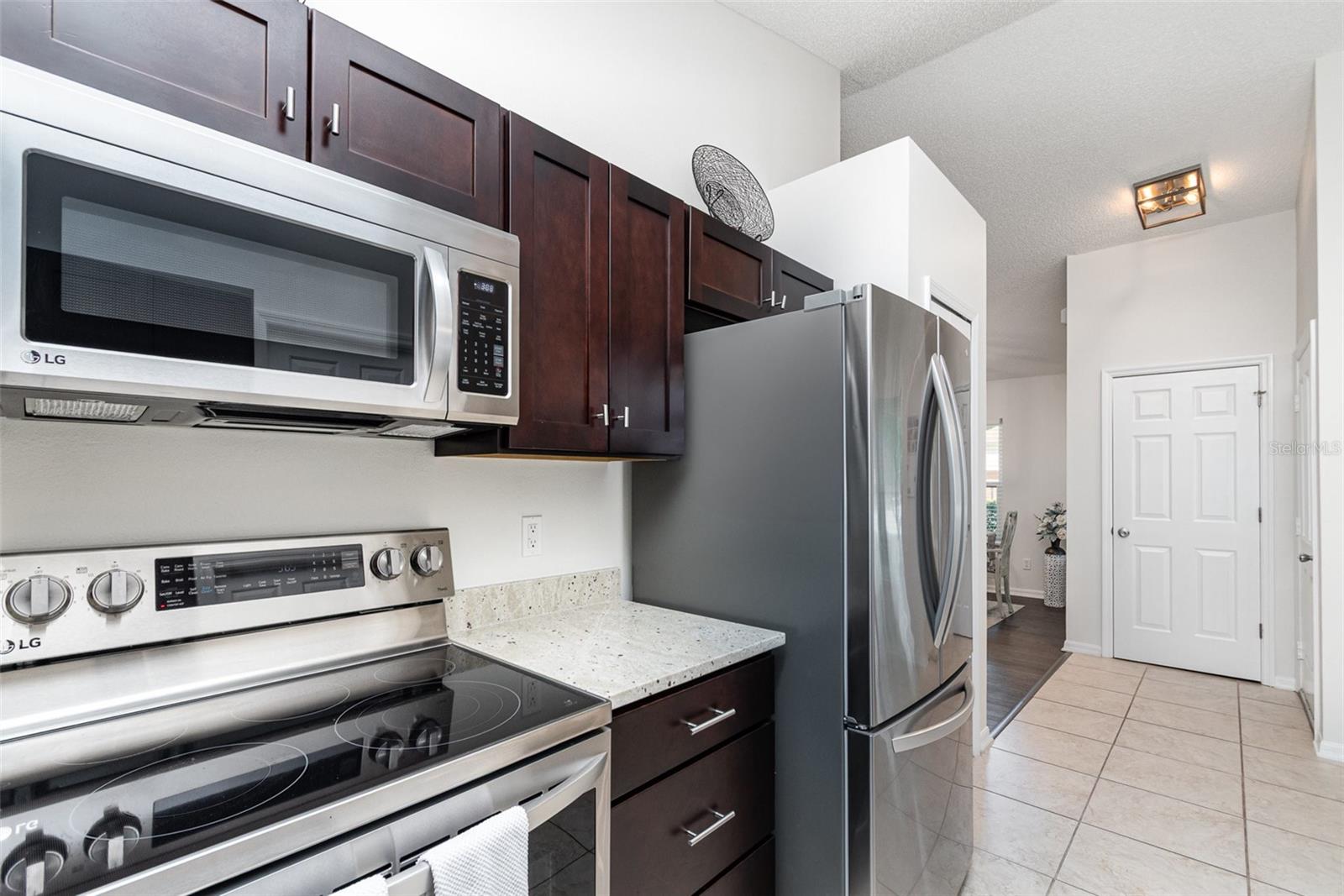 Image 14 of 30 For 4525 Eaglewood Drive
