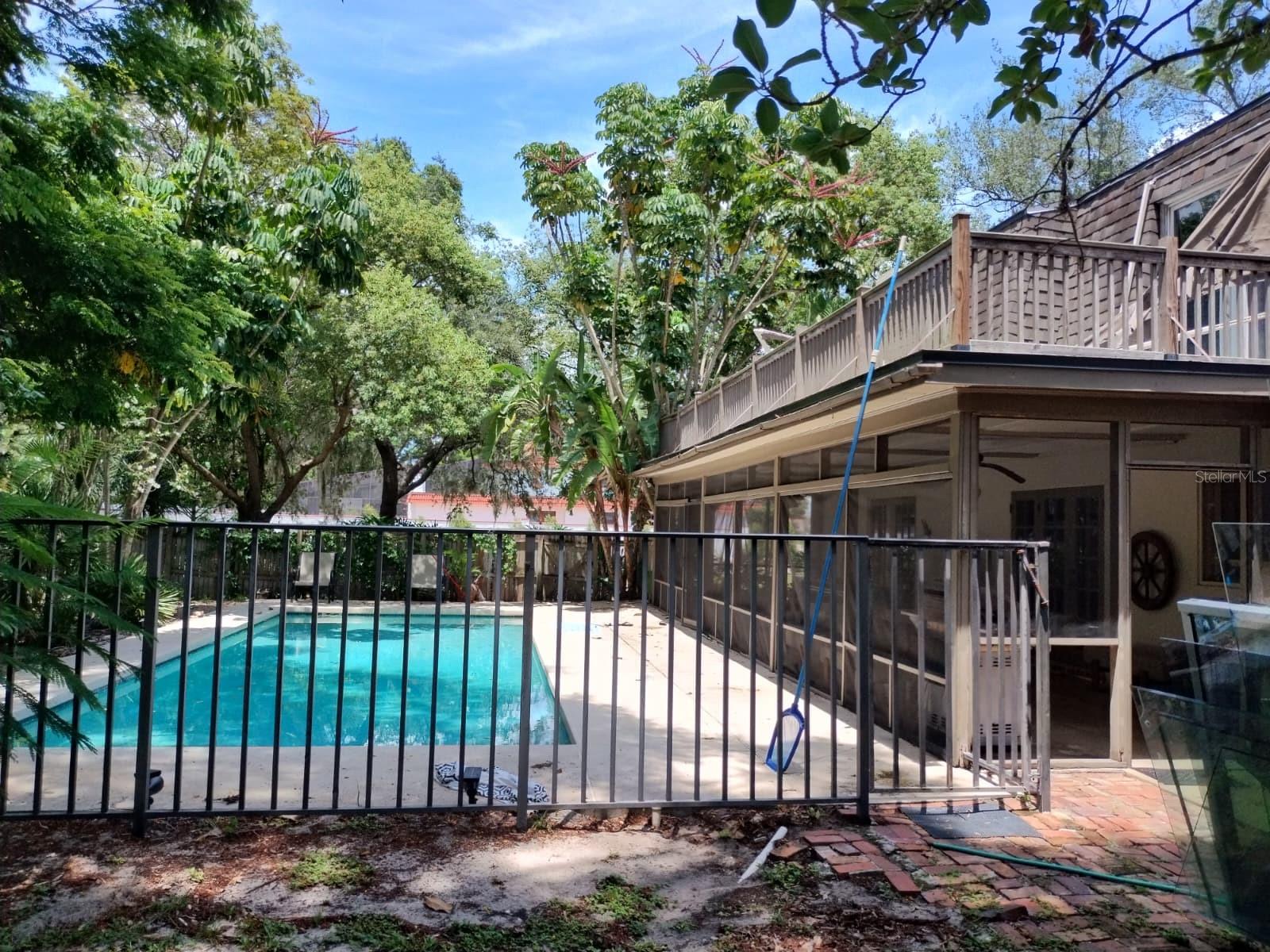 Image 16 of 17 For 9182 Bay Hill Boulevard