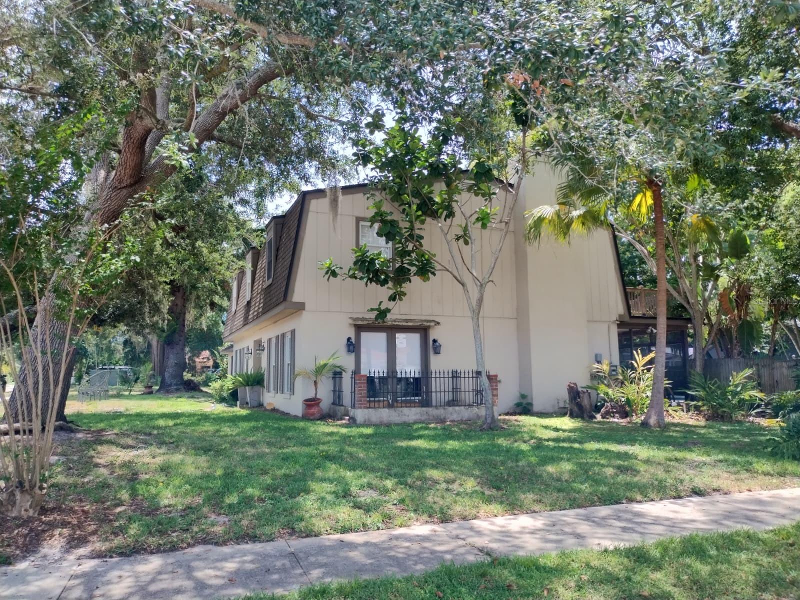 Image 3 of 17 For 9182 Bay Hill Boulevard