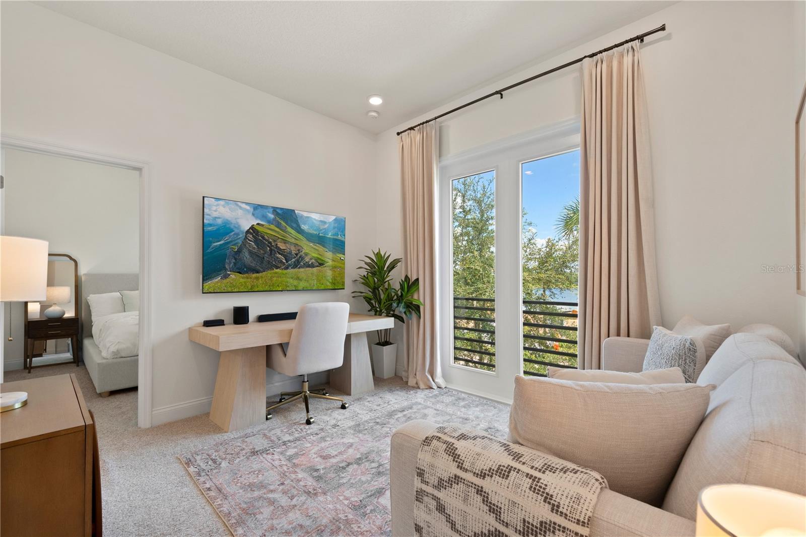 Image 21 of 45 For 8689 Tavistock Lakes Boulevard