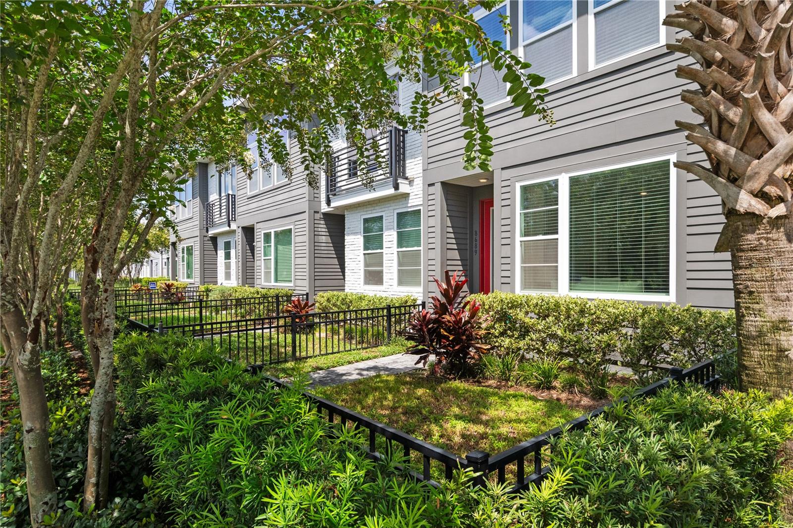 Image 36 of 45 For 8689 Tavistock Lakes Boulevard