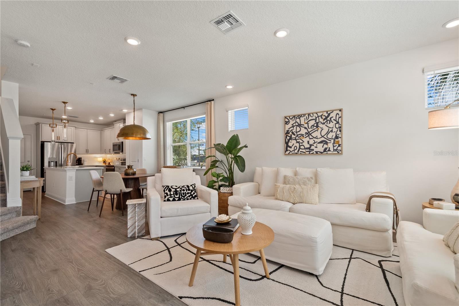 Image 4 of 45 For 8689 Tavistock Lakes Boulevard