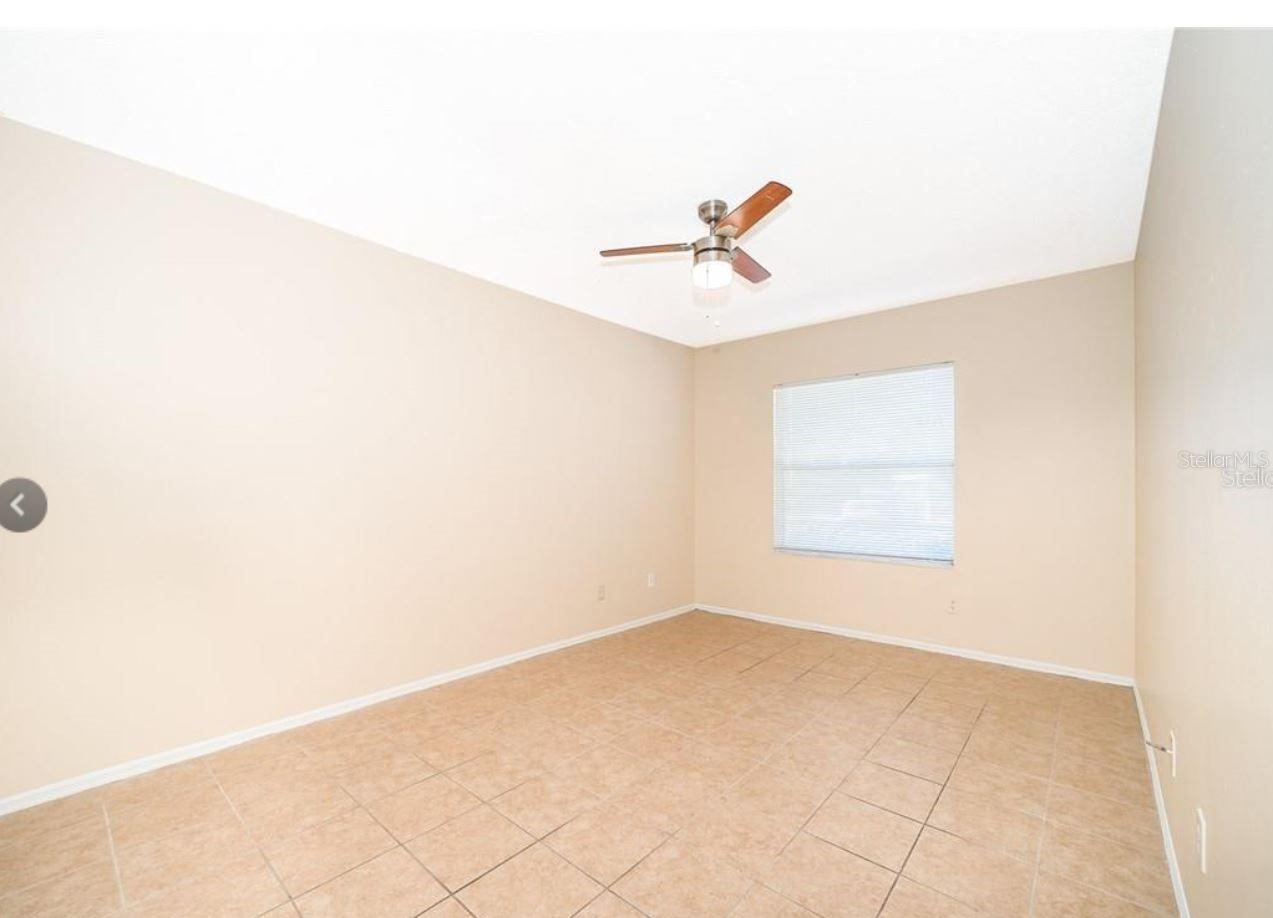 Image 11 of 25 For 4261 Pershing Pointe Place 2